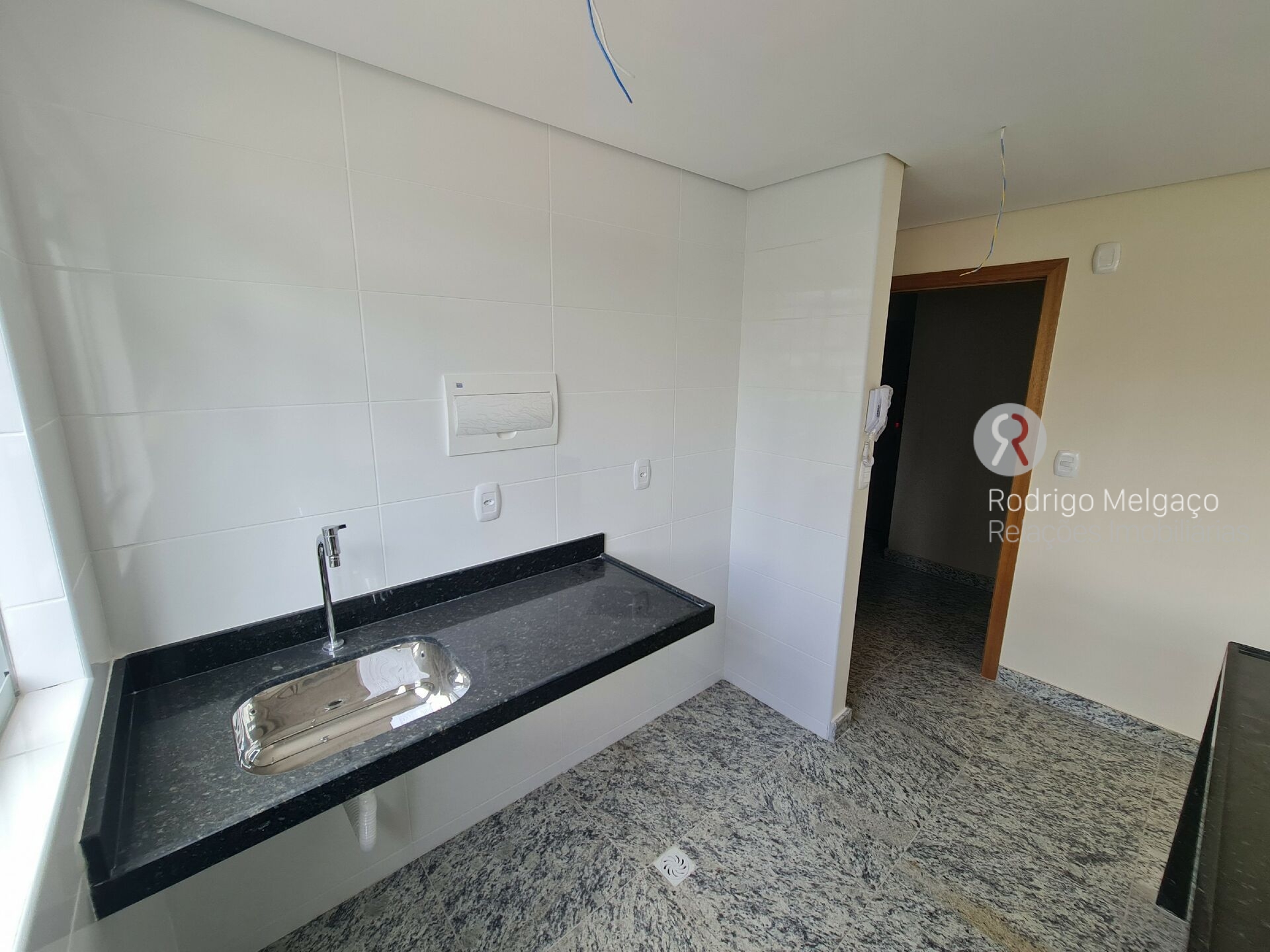 Apartamento à venda com 2 quartos, 51m² - Foto 24