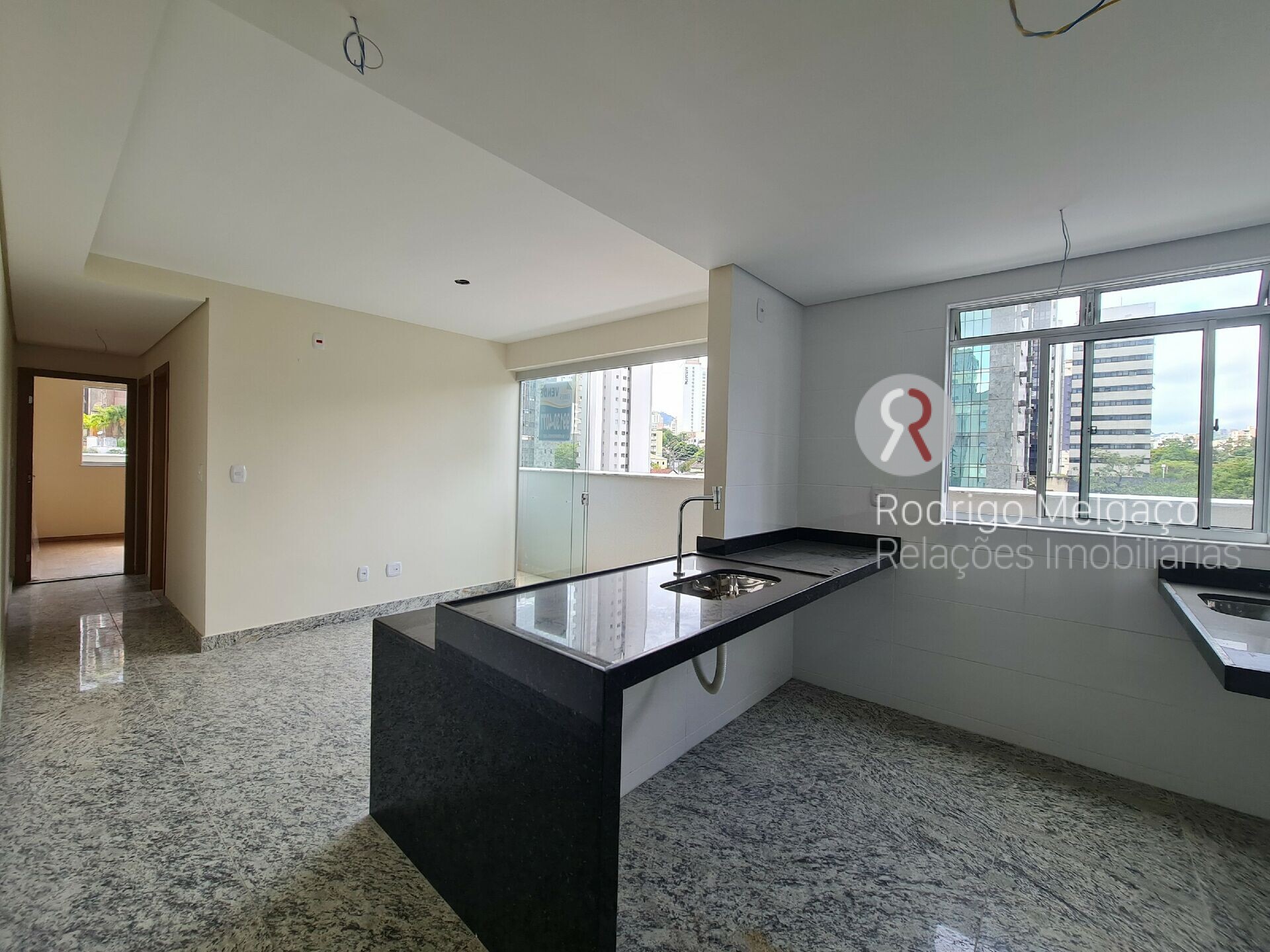 Apartamento à venda com 2 quartos, 51m² - Foto 5