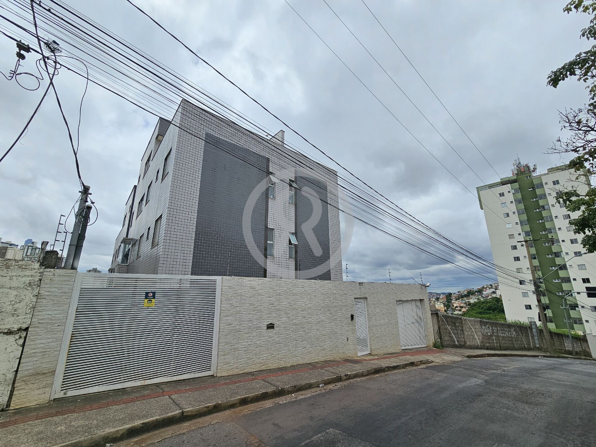 Apartamento para alugar com 2 quartos, 65m² - Foto 34