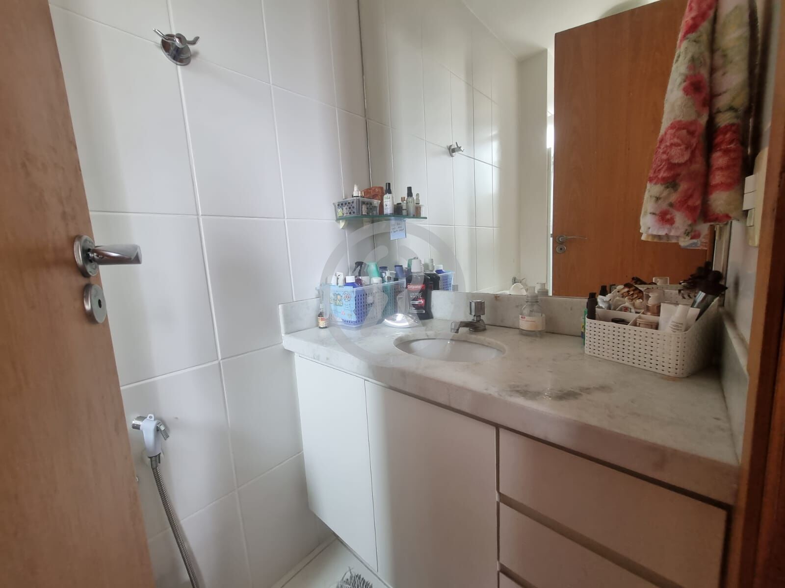 Apartamento para alugar com 2 quartos, 65m² - Foto 12