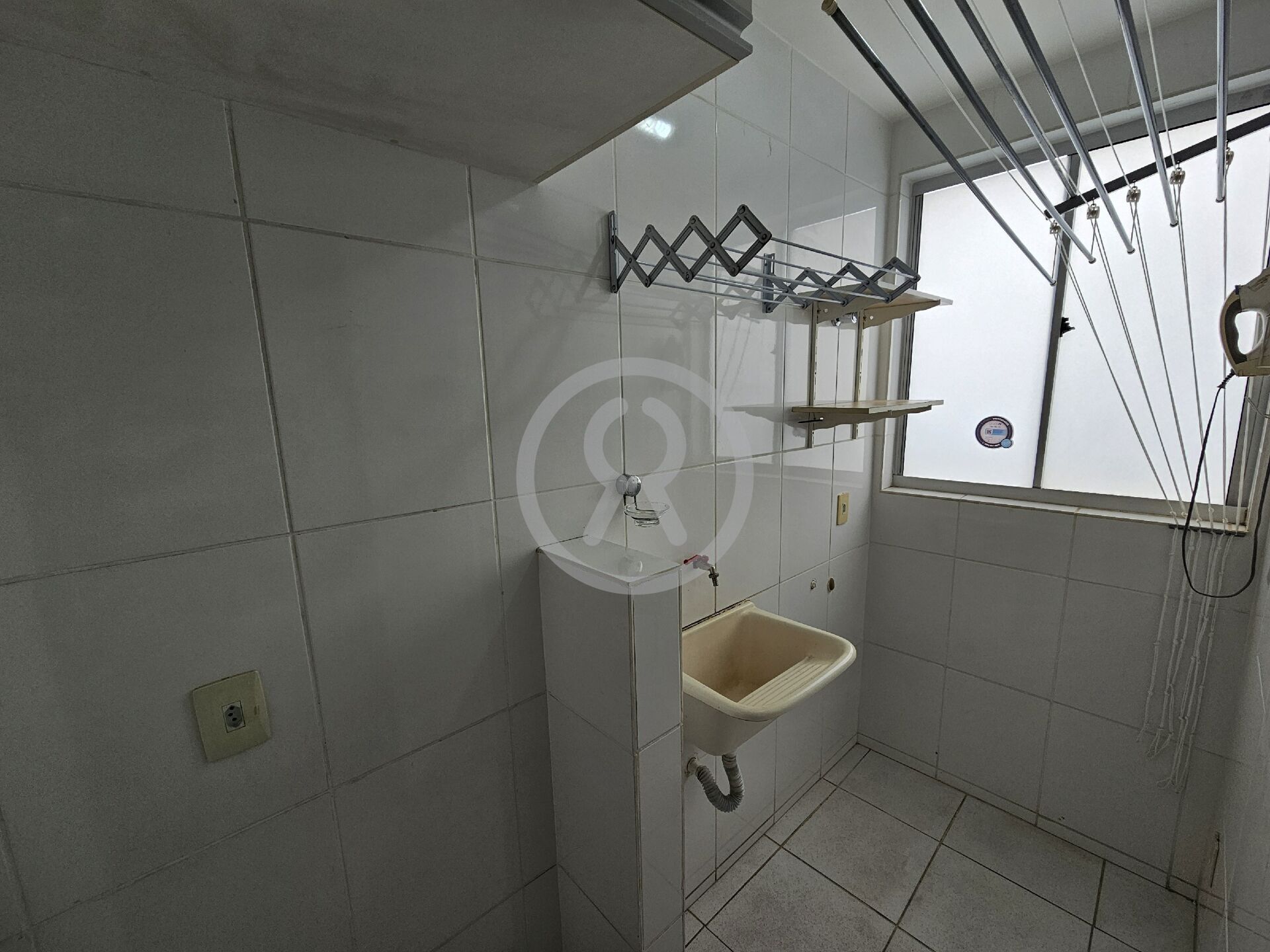 Apartamento para alugar com 2 quartos, 65m² - Foto 8