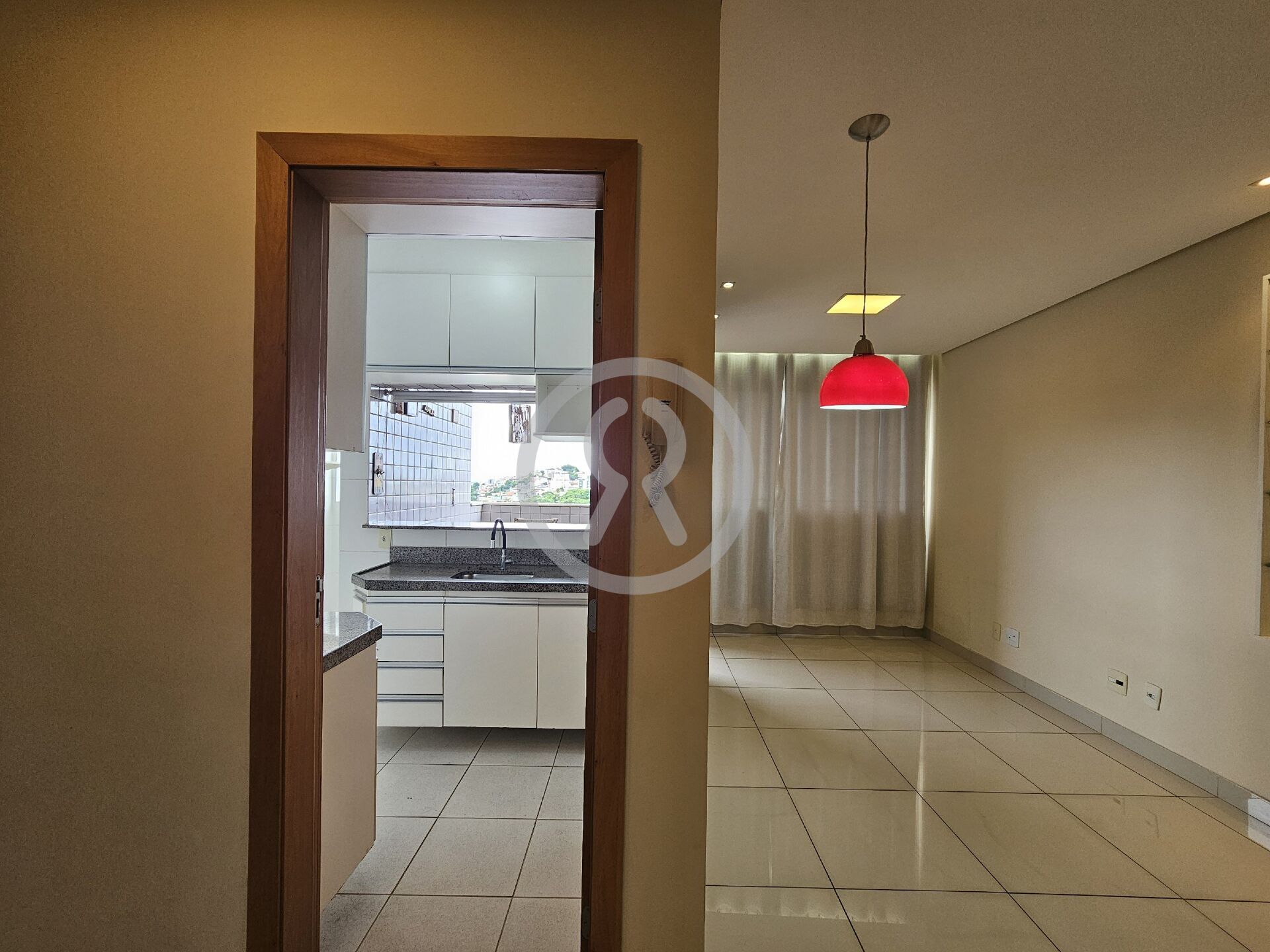 Apartamento para alugar com 2 quartos, 65m² - Foto 24