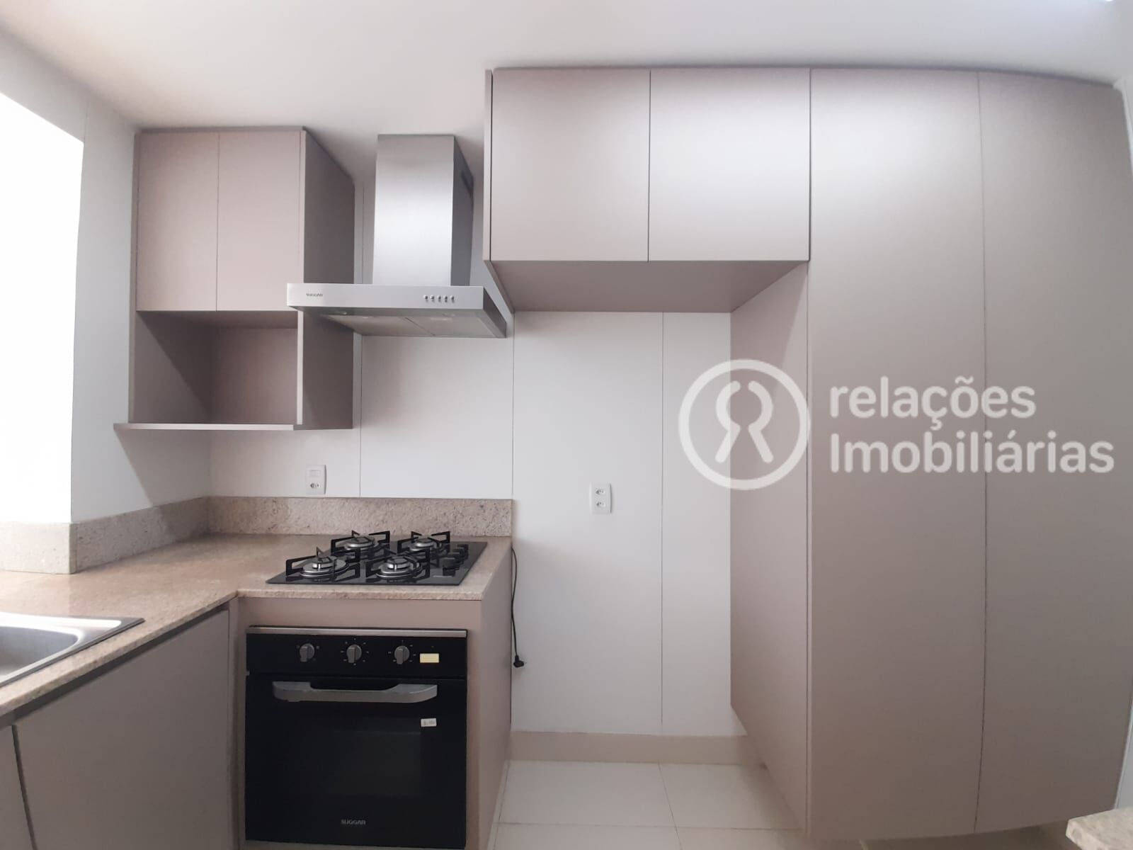 Apartamento para alugar com 1 quarto, 58m² - Foto 12