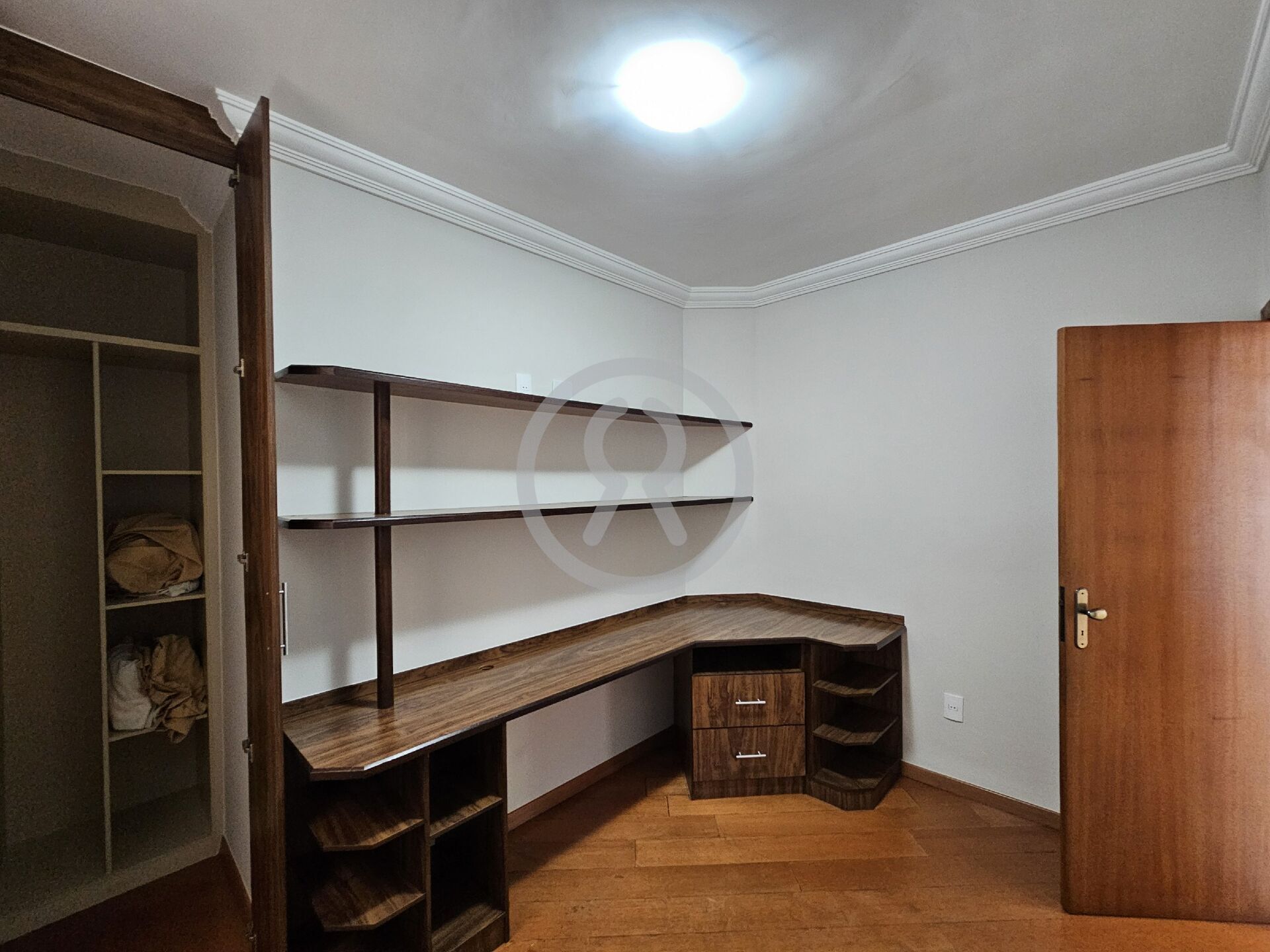 Apartamento para alugar com 3 quartos, 105m² - Foto 17