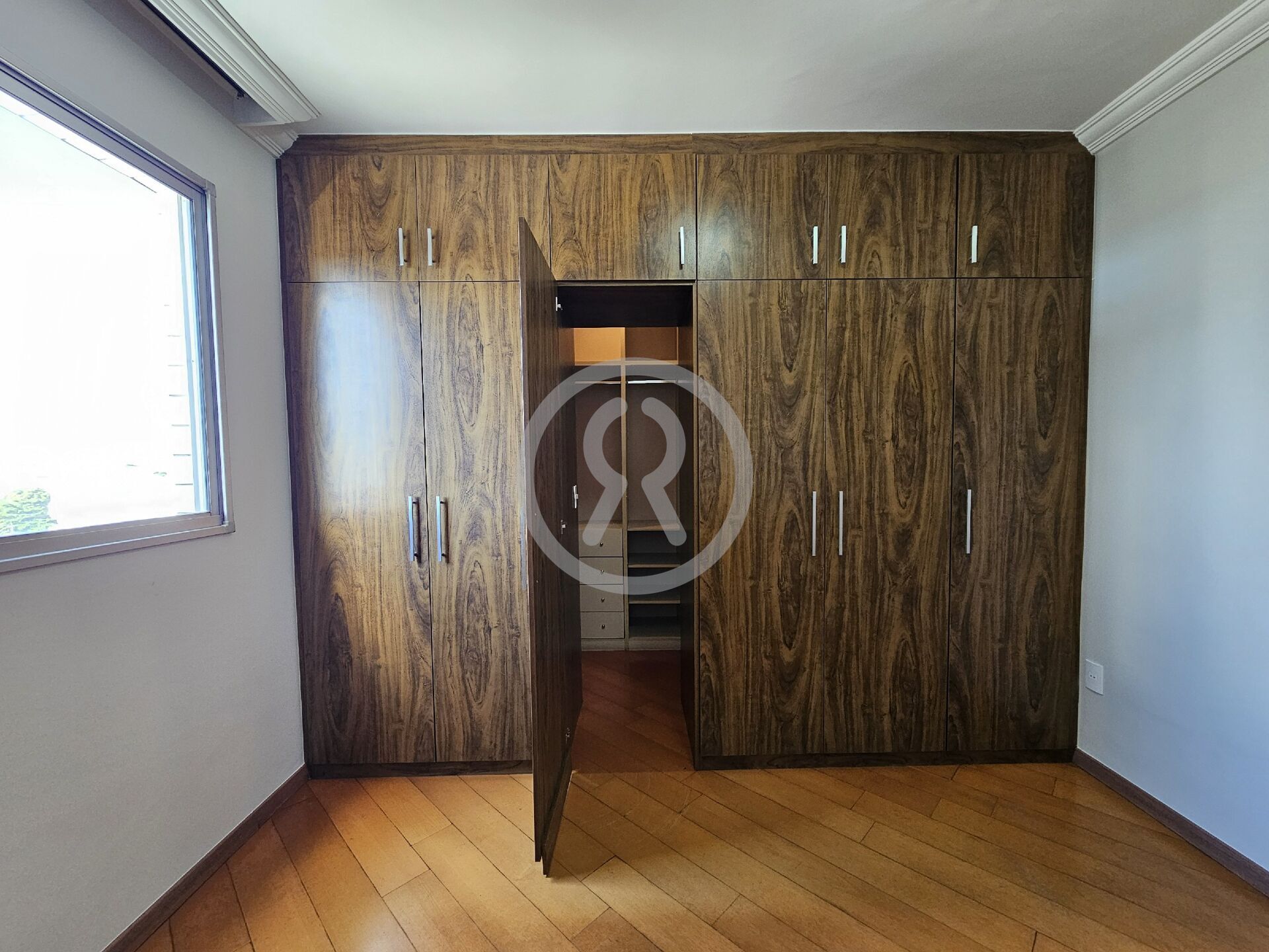 Apartamento para alugar com 3 quartos, 105m² - Foto 21