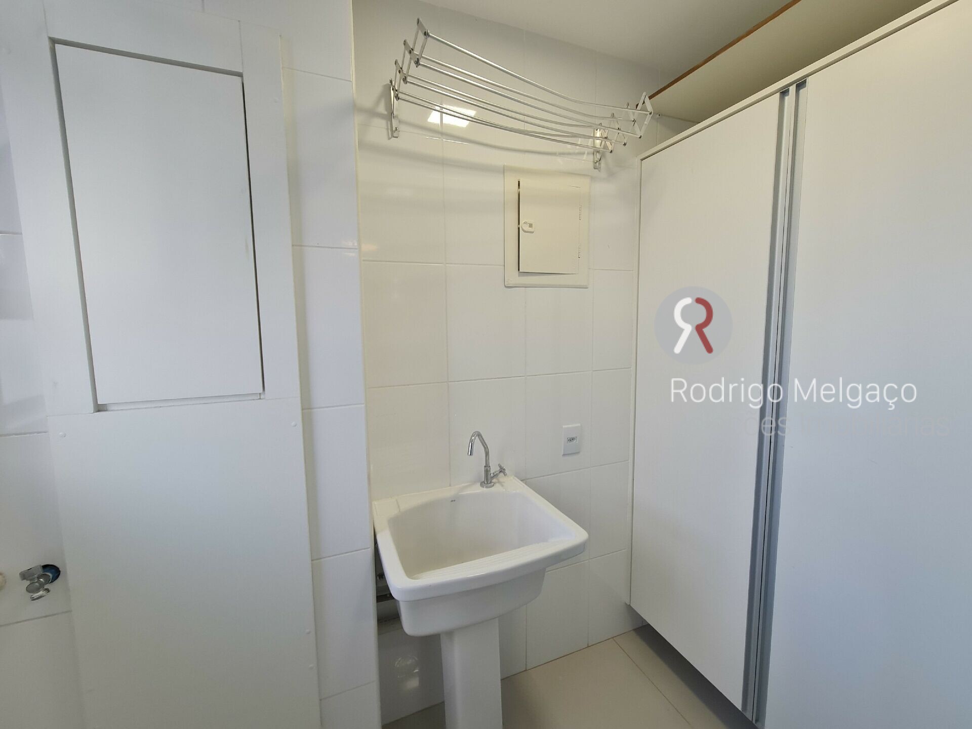 Apartamento para alugar com 1 quarto, 67m² - Foto 18