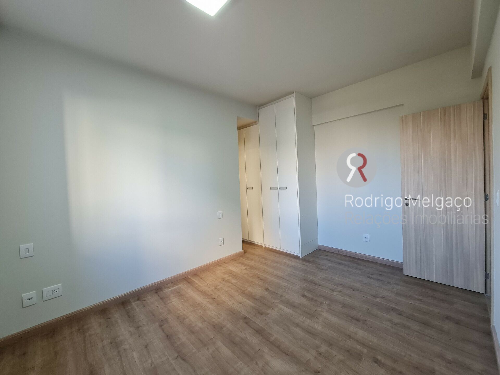 Apartamento para alugar com 1 quarto, 67m² - Foto 17