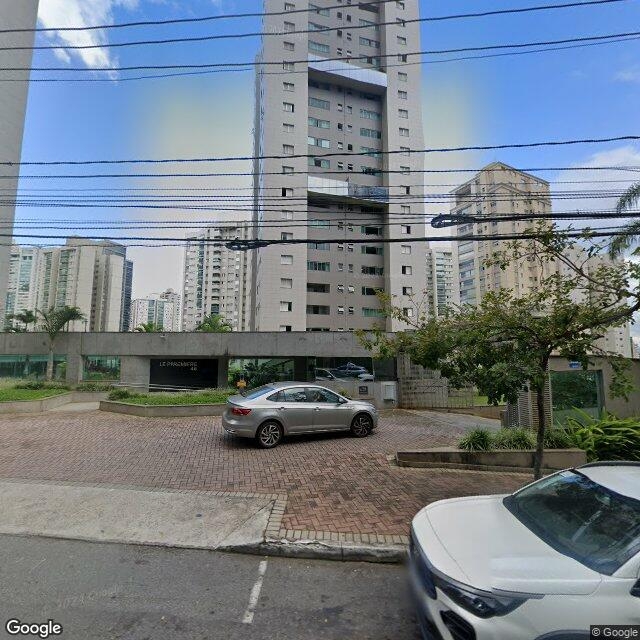 Imagem estática do "Street View" da localização