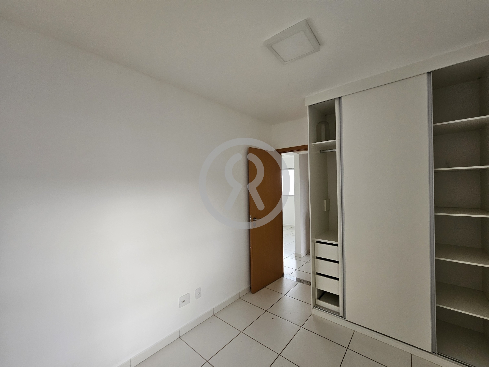 Apartamento para alugar com 3 quartos, 75m² - Foto 15