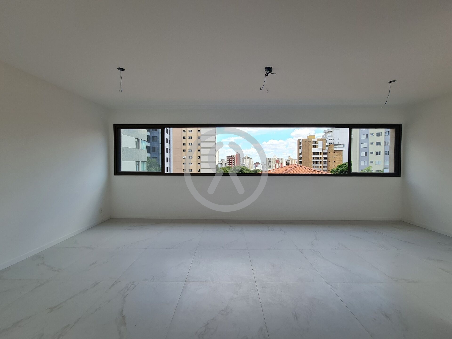 Apartamento à venda com 3 quartos, 77m² - Foto 4