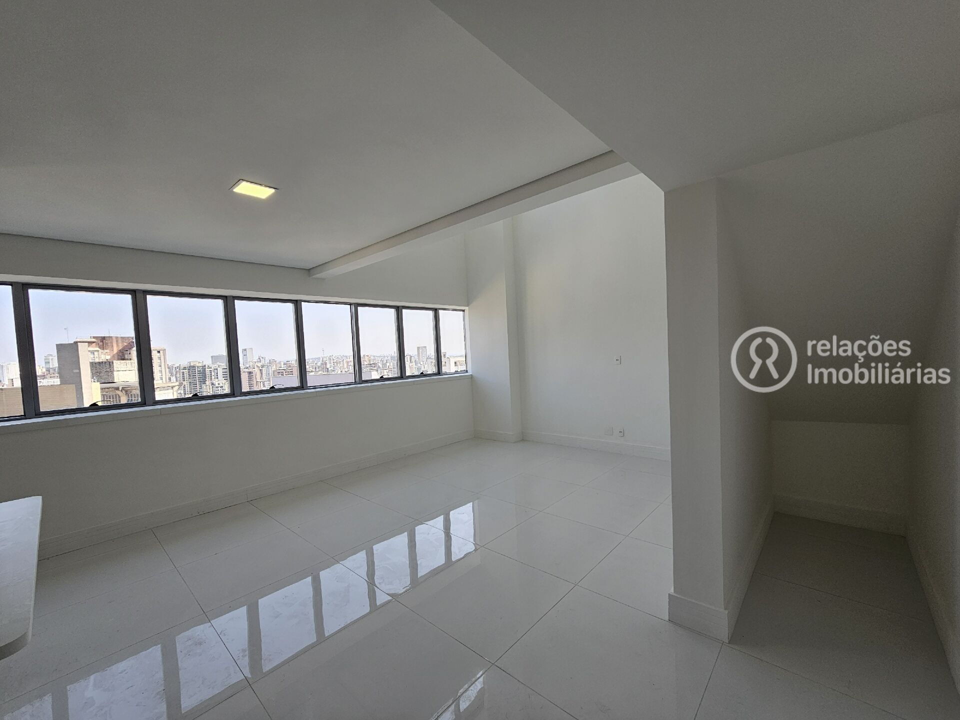Apartamento, 1 quarto, 78 m² - Foto 2