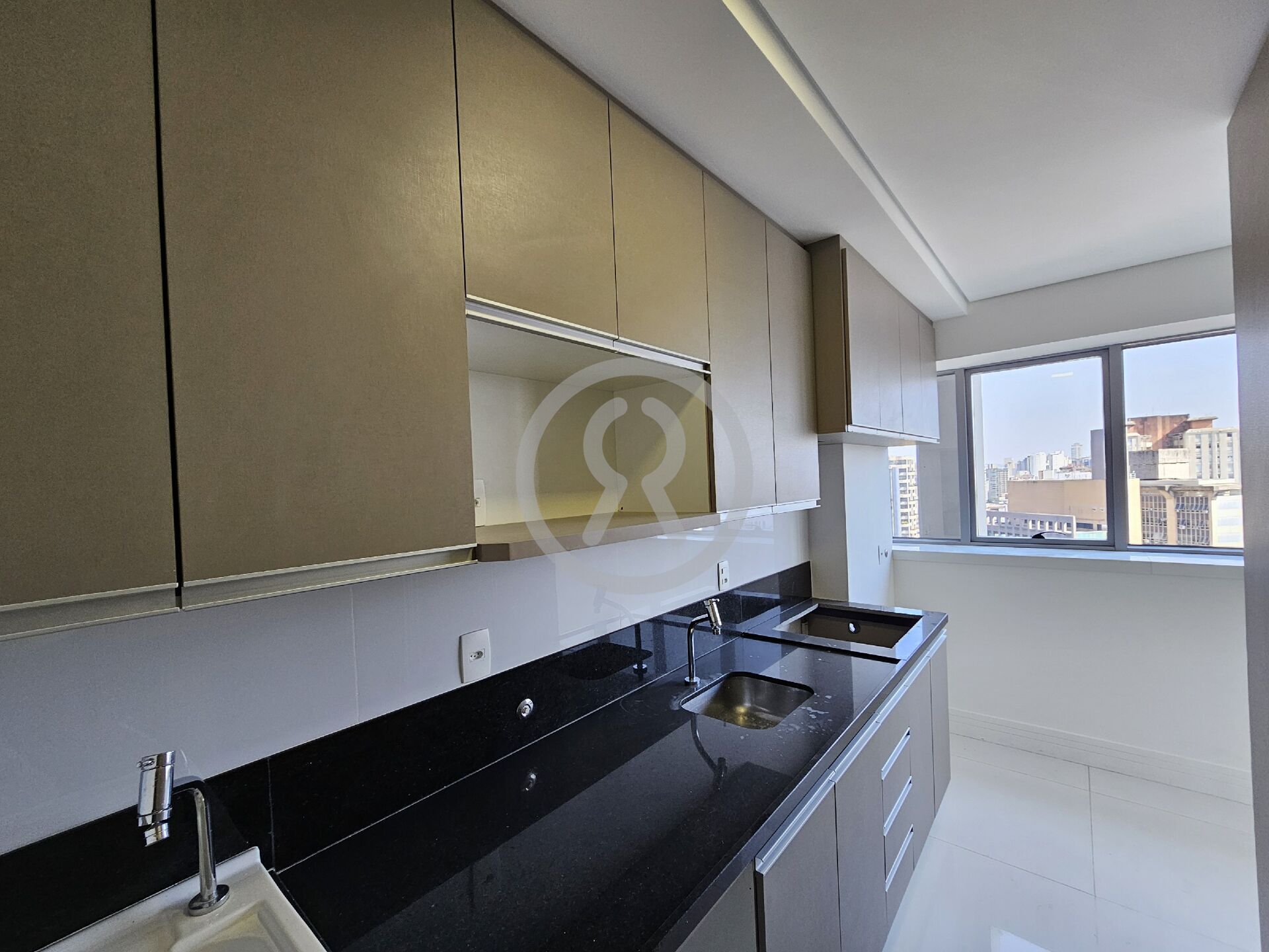 Apartamento para alugar com 1 quarto, 78m² - Foto 9