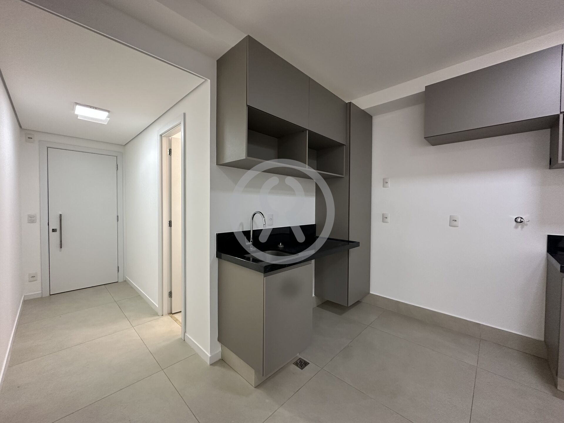 Apartamento para alugar com 2 quartos, 73m² - Foto 4