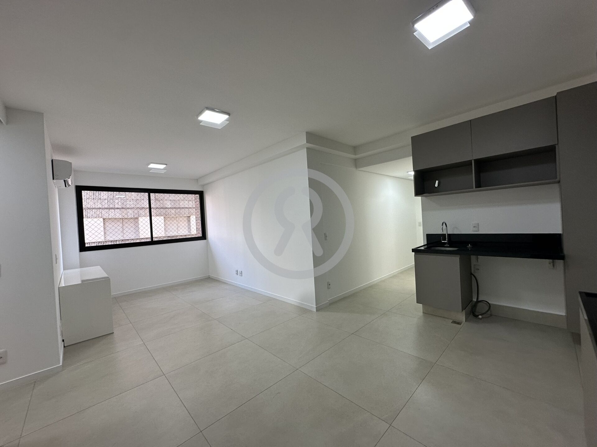 Apartamento para alugar com 2 quartos, 73m² - Foto 8