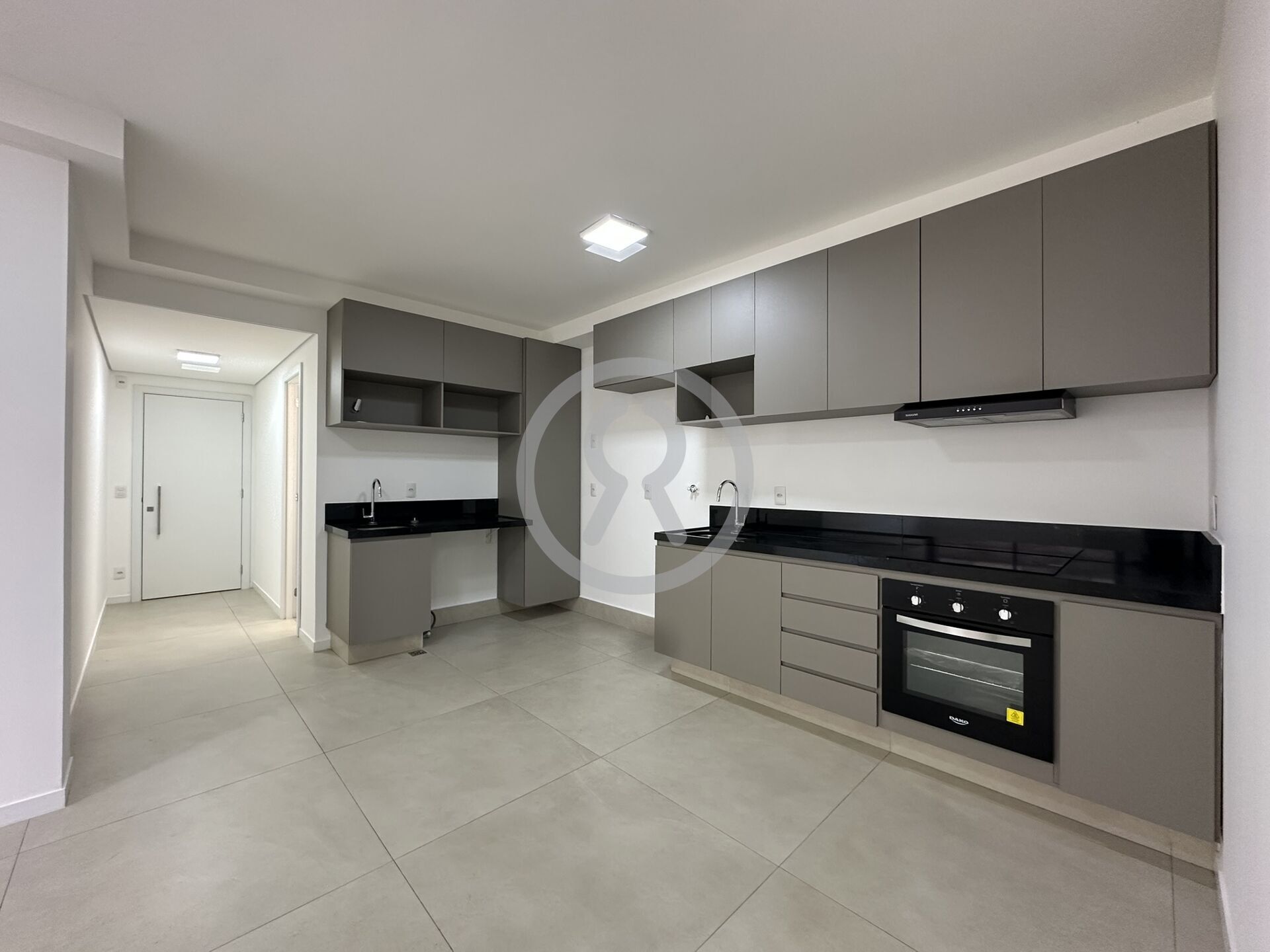 Apartamento para alugar com 2 quartos, 73m² - Foto 3