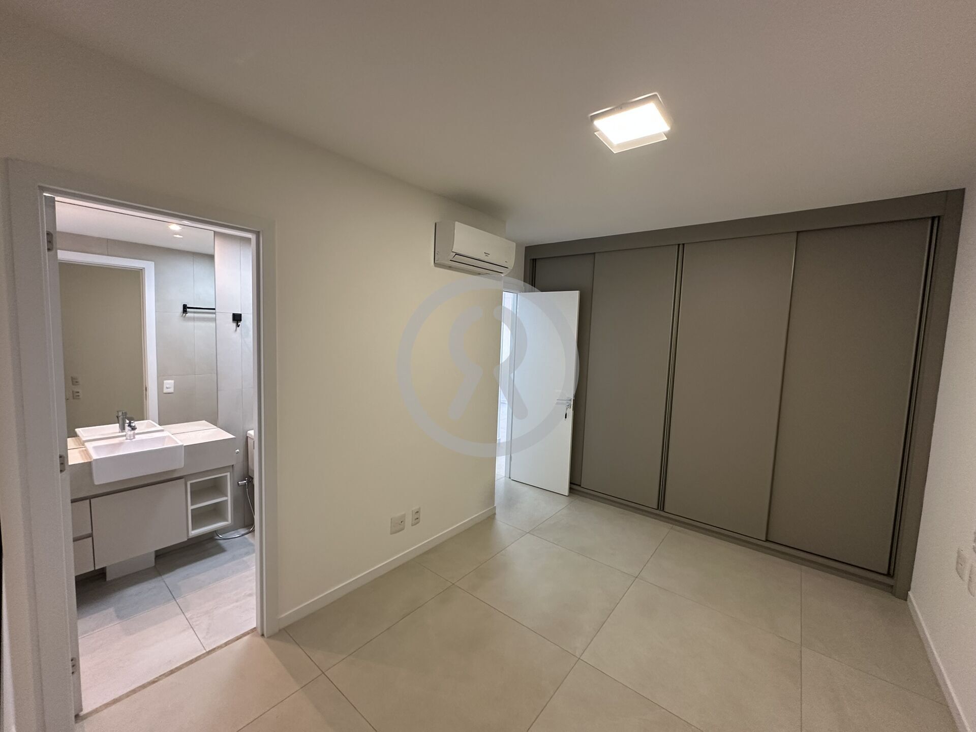Apartamento para alugar com 2 quartos, 73m² - Foto 27