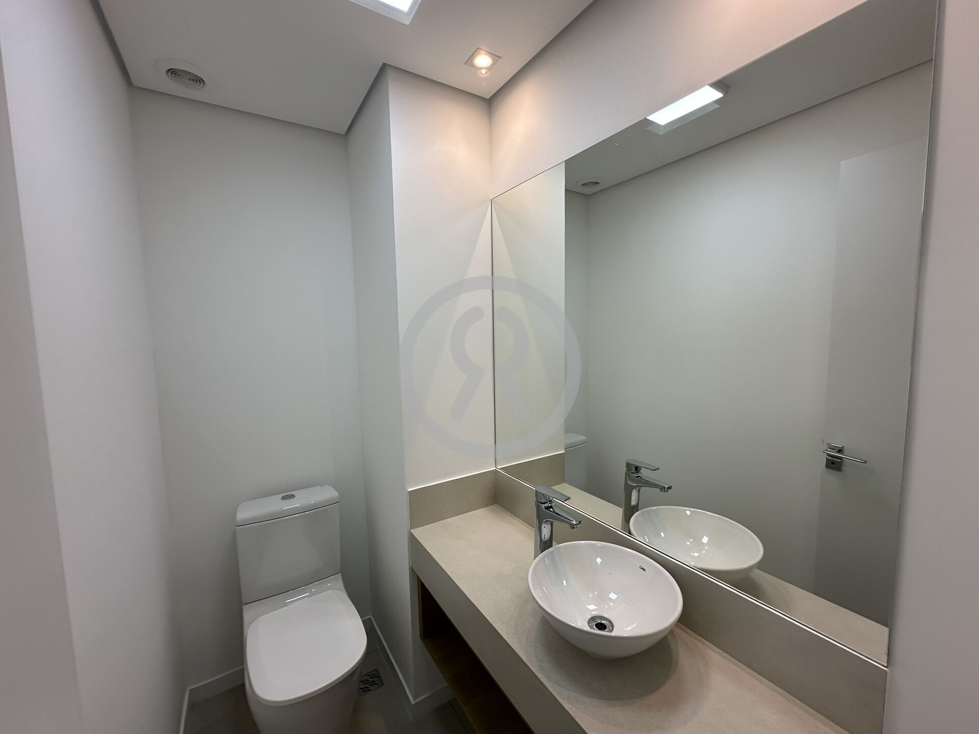 Apartamento para alugar com 2 quartos, 73m² - Foto 18