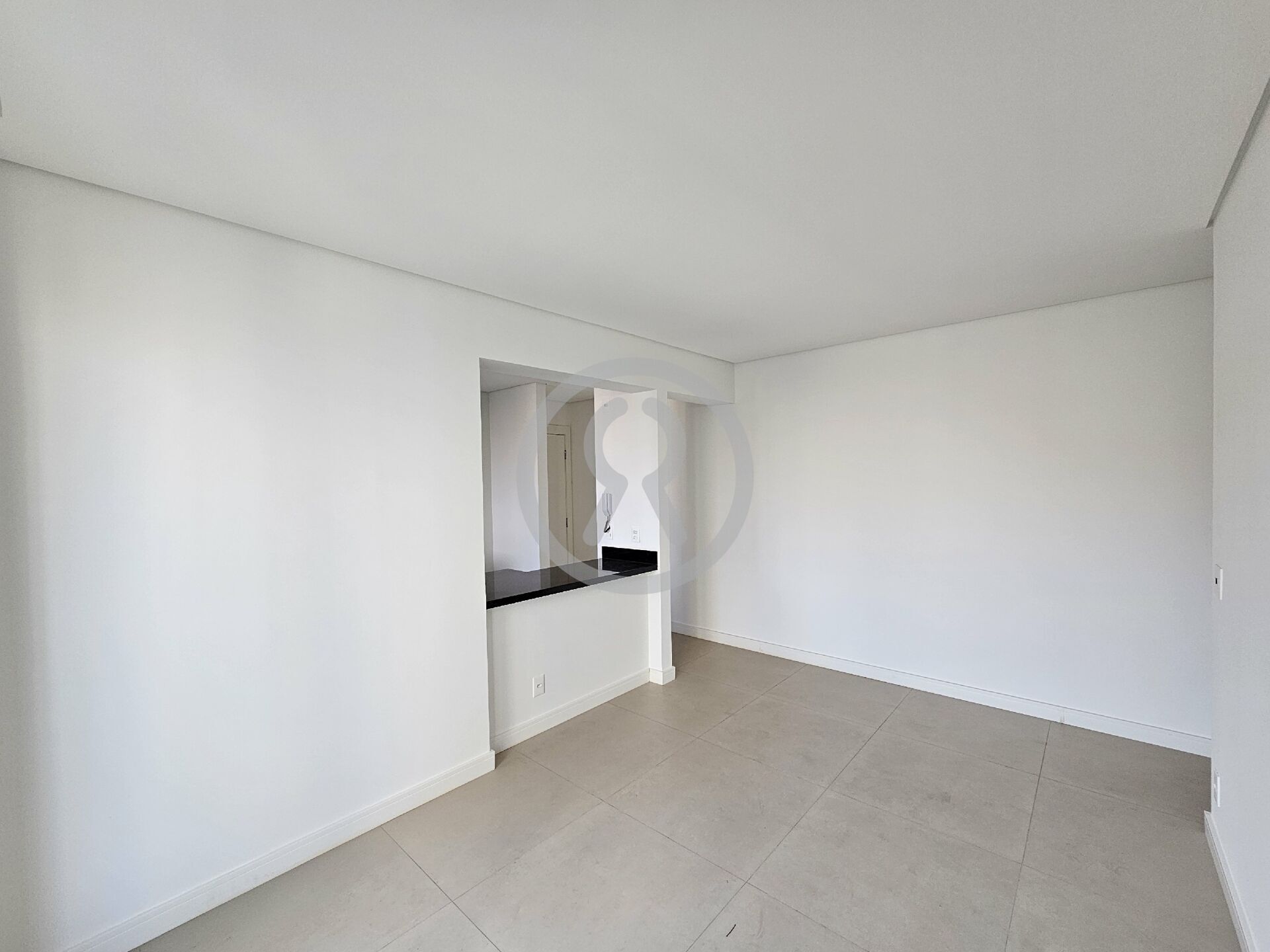 Apartamento à venda com 2 quartos, 67m² - Foto 10