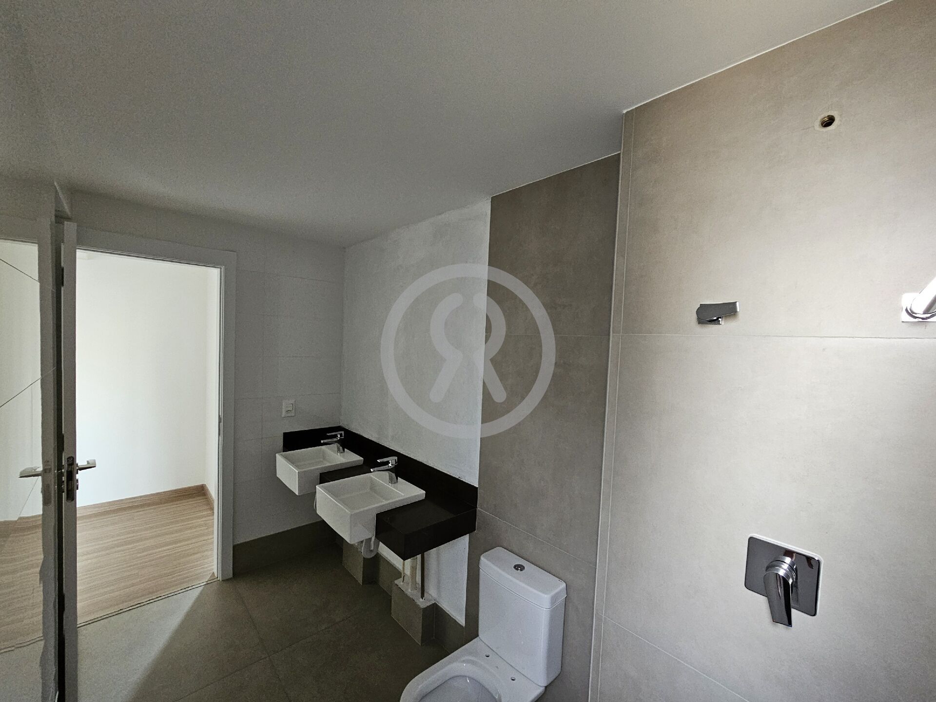 Apartamento à venda com 2 quartos, 67m² - Foto 22