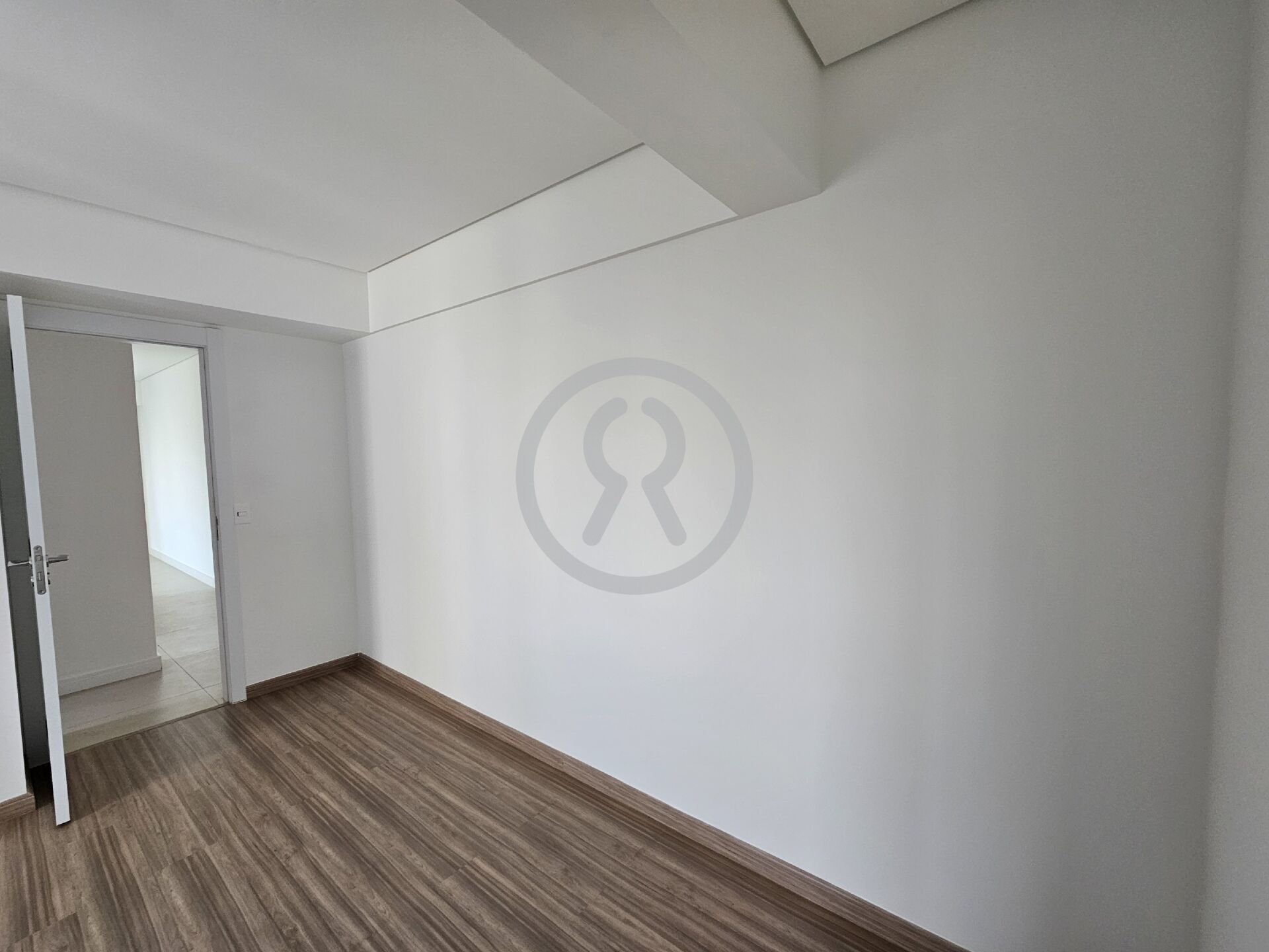 Apartamento à venda com 2 quartos, 67m² - Foto 17