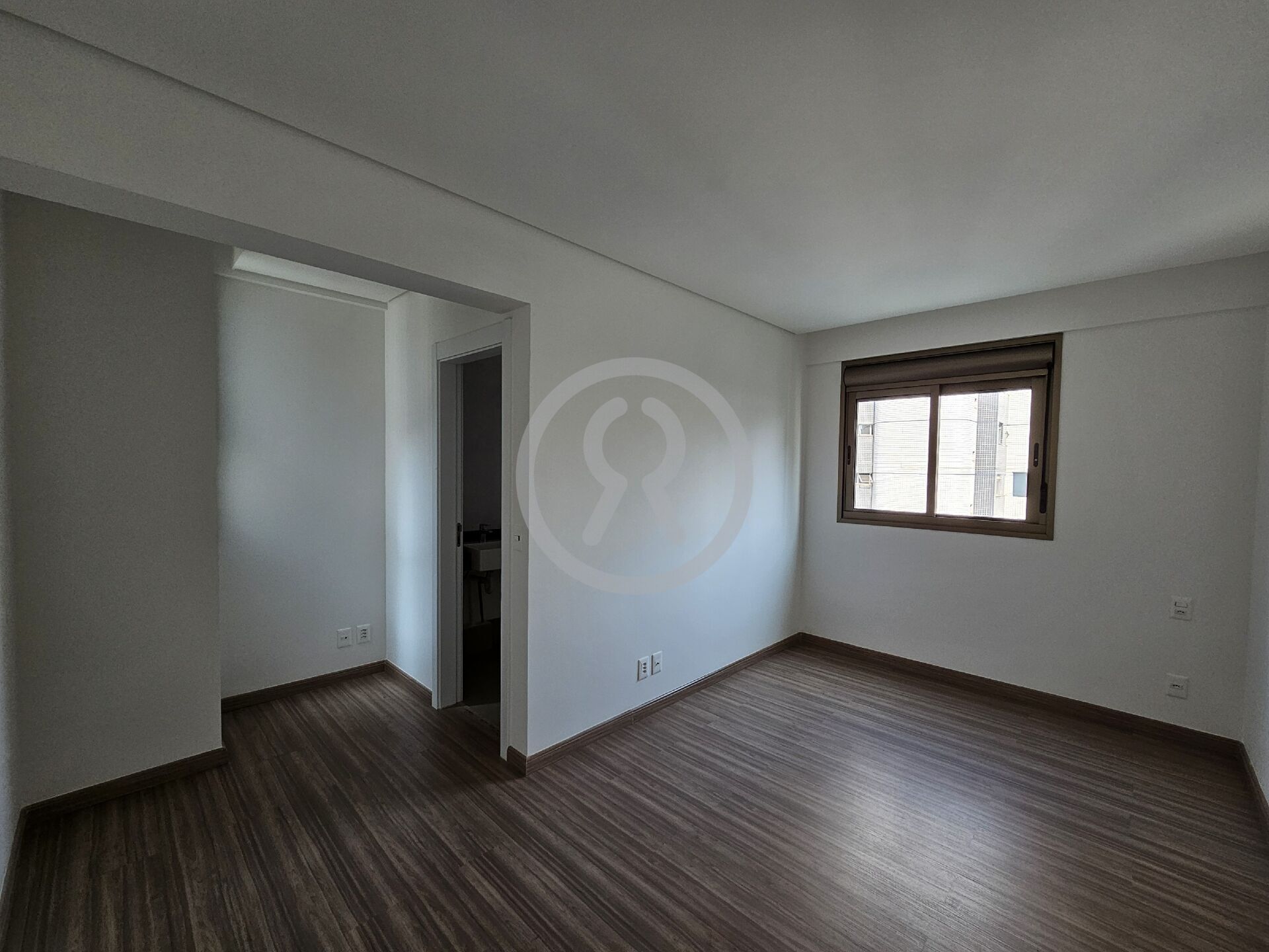 Apartamento à venda com 2 quartos, 67m² - Foto 16