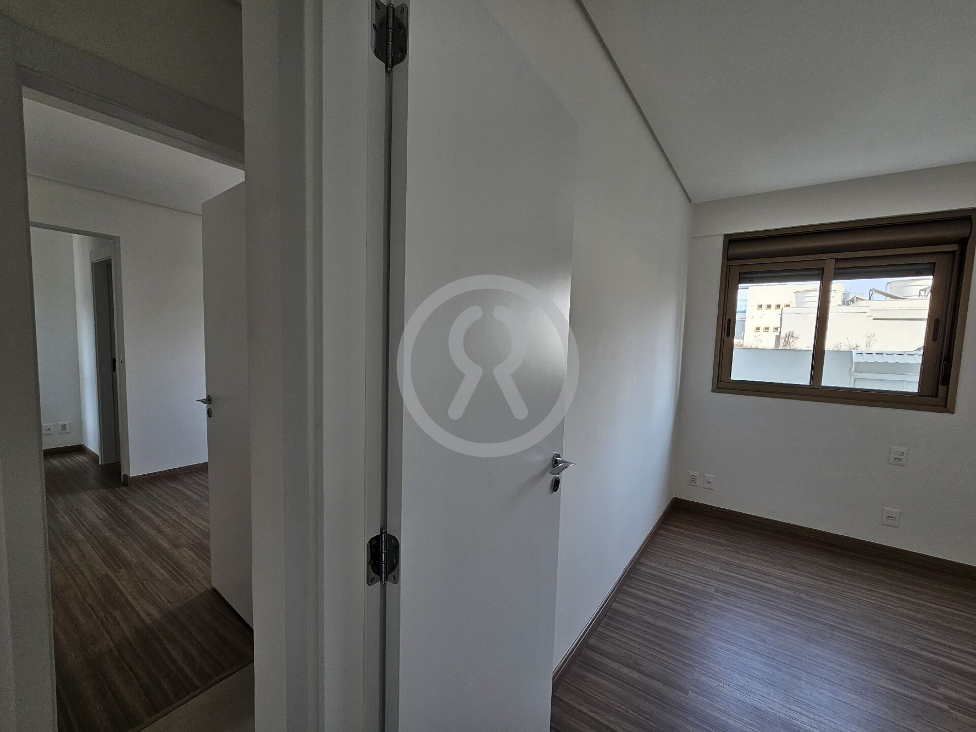 Apartamento à venda com 2 quartos, 67m² - Foto 12