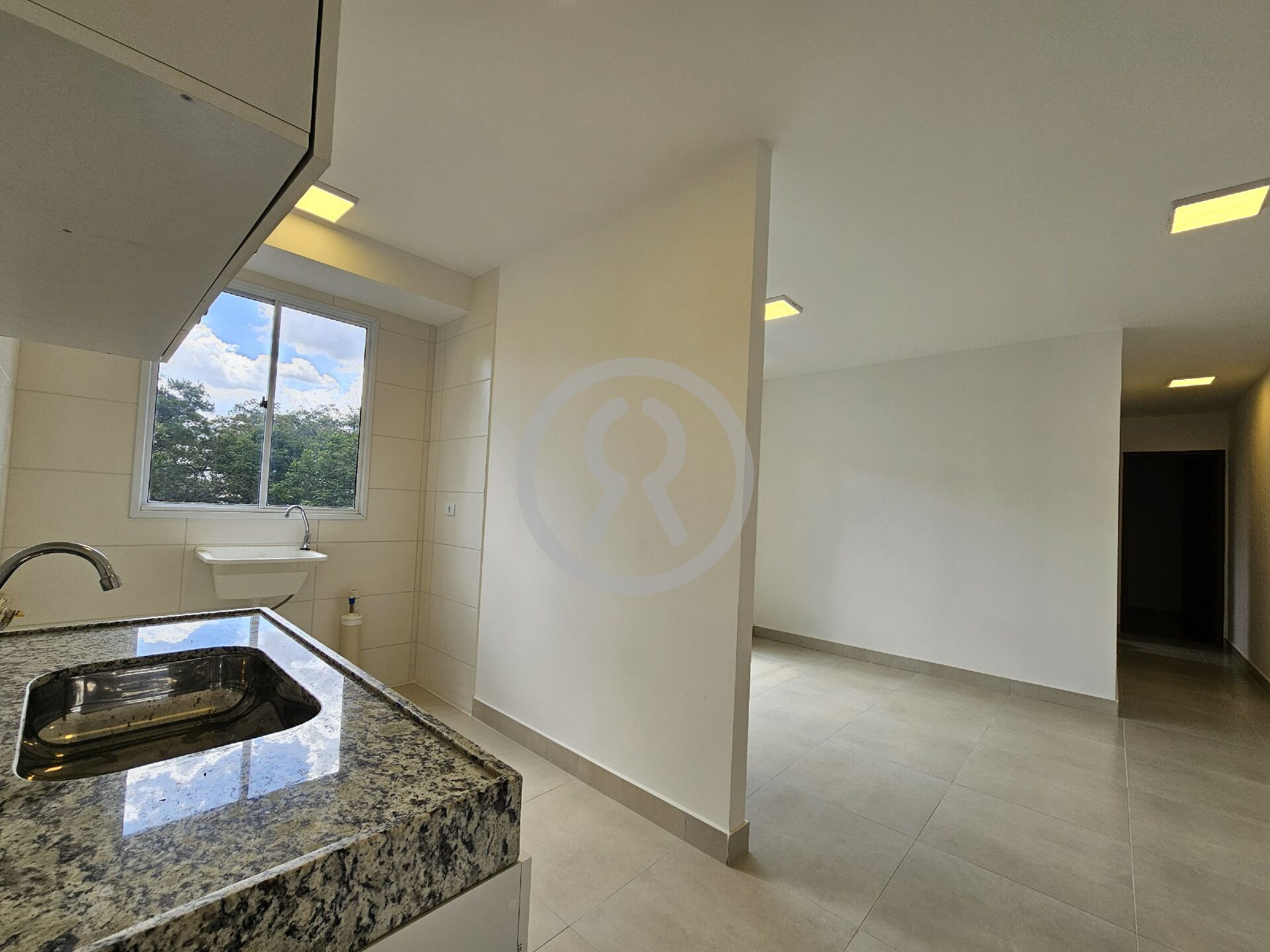 Apartamento para alugar com 2 quartos, 49m² - Foto 11