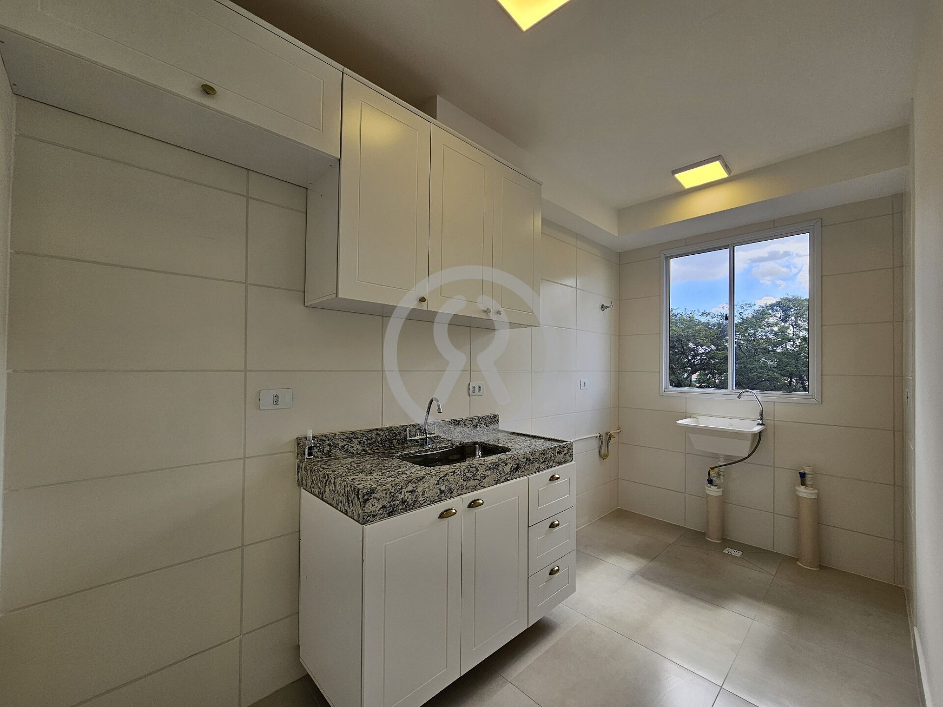 Apartamento para alugar com 2 quartos, 49m² - Foto 8