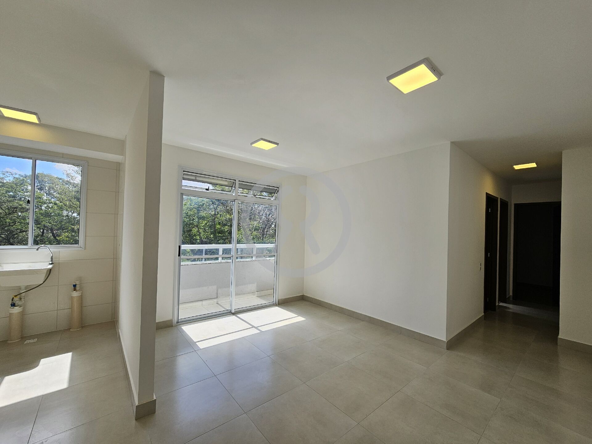 Apartamento para alugar com 2 quartos, 49m² - Foto 1