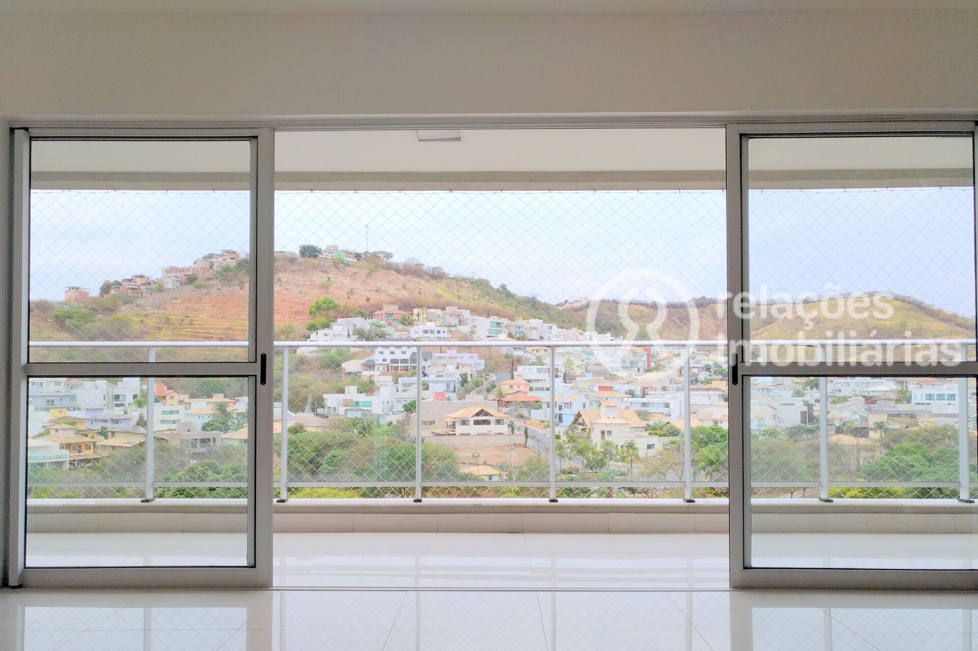 Apartamento à venda com 4 quartos, 120m² - Foto 1