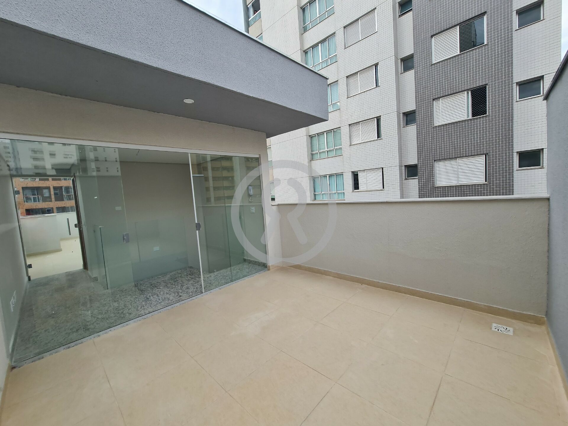 Cobertura à venda com 2 quartos, 121m² - Foto 12