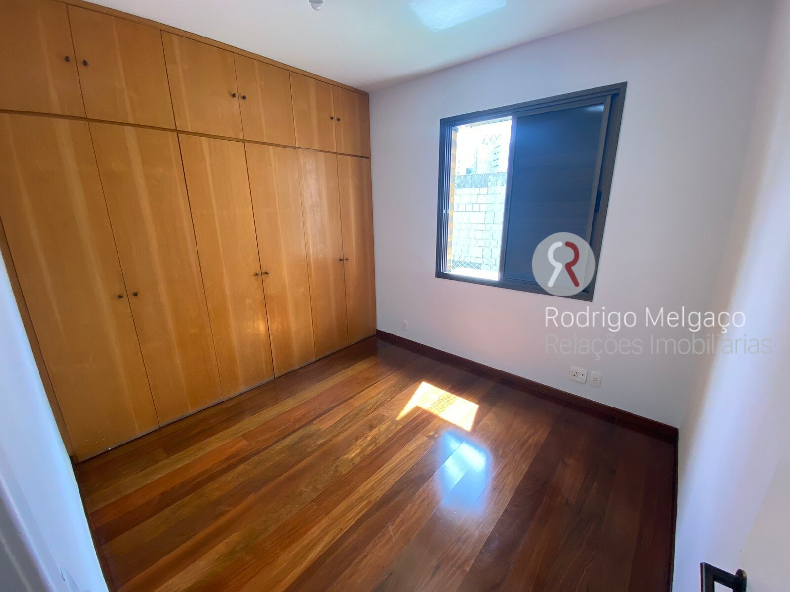 Apartamento à venda com 3 quartos, 115m² - Foto 14