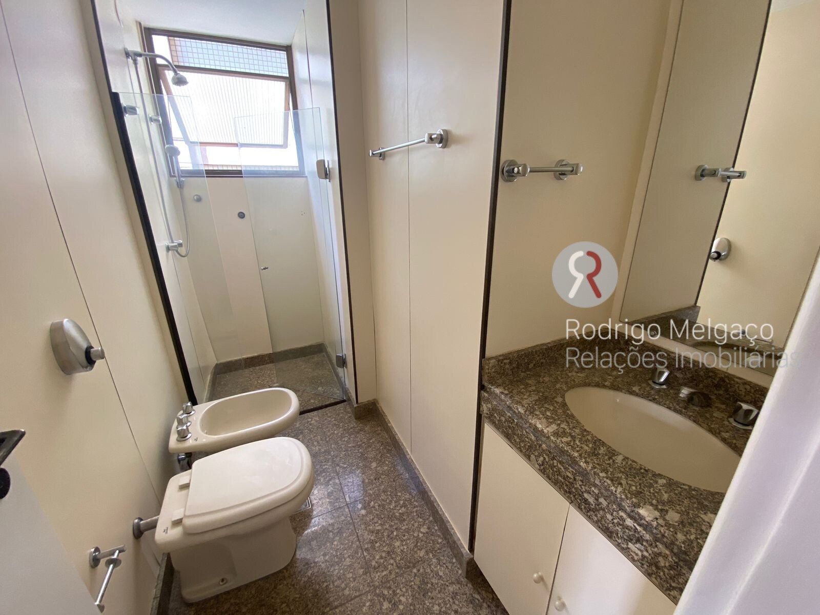 Apartamento à venda com 3 quartos, 115m² - Foto 21