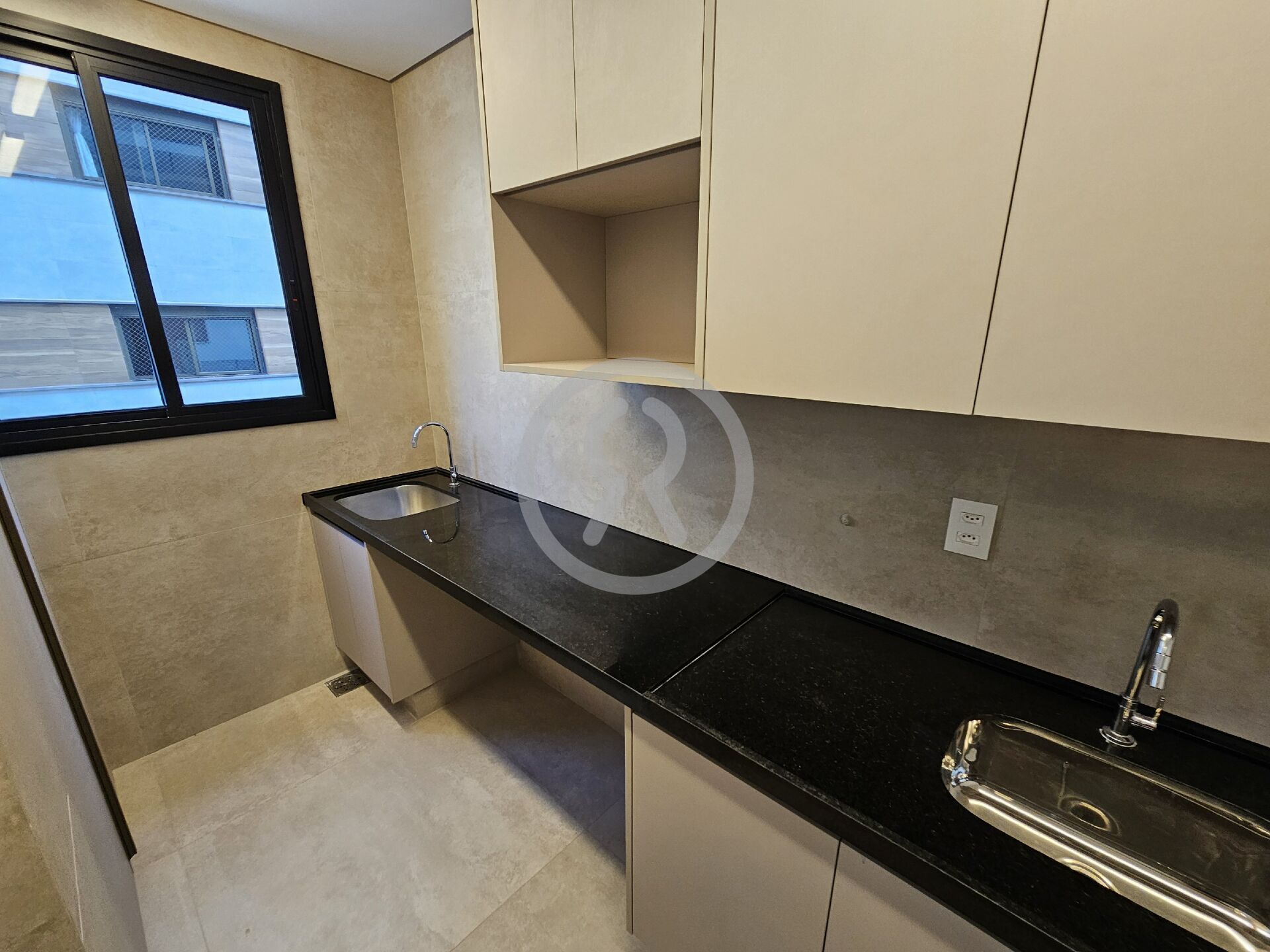 Apartamento à venda com 2 quartos, 74m² - Foto 12