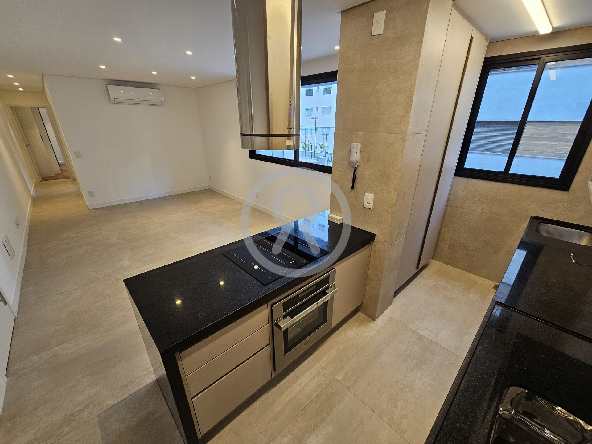 Apartamento à venda com 2 quartos, 74m² - Foto 11