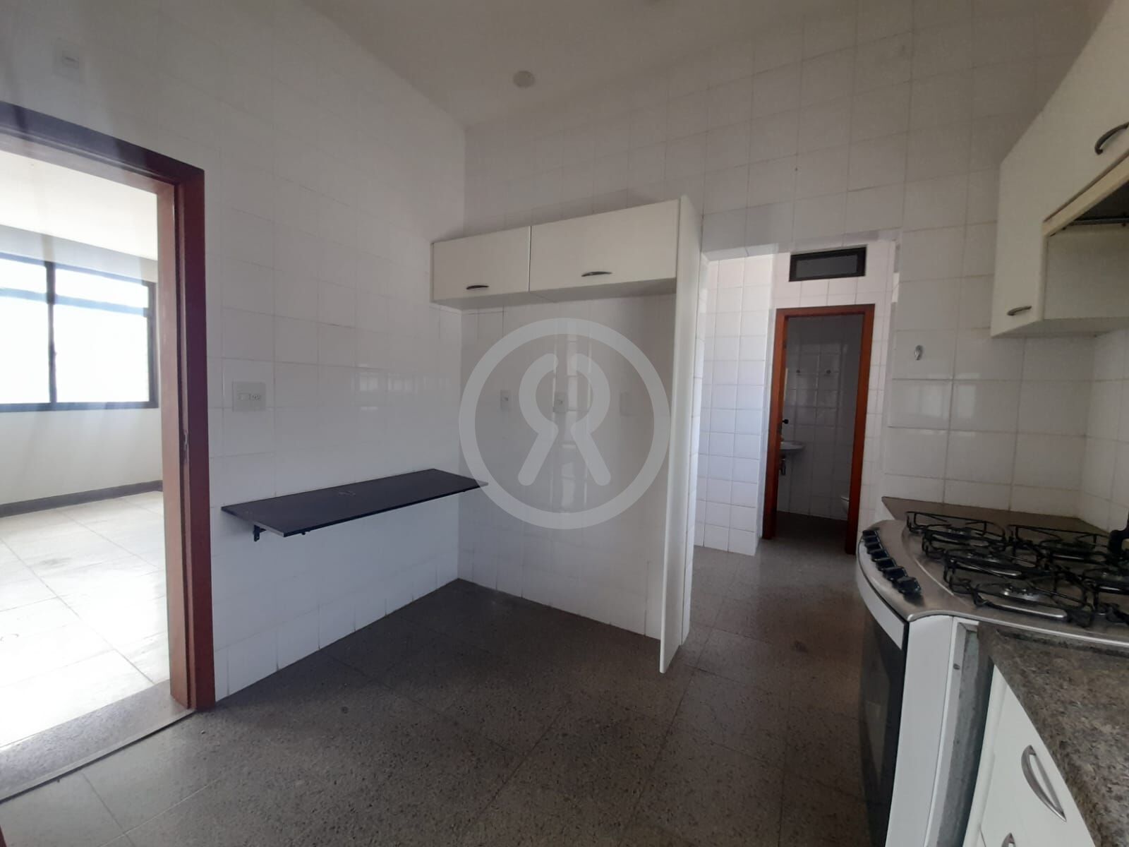 Cobertura para alugar com 4 quartos, 230m² - Foto 14