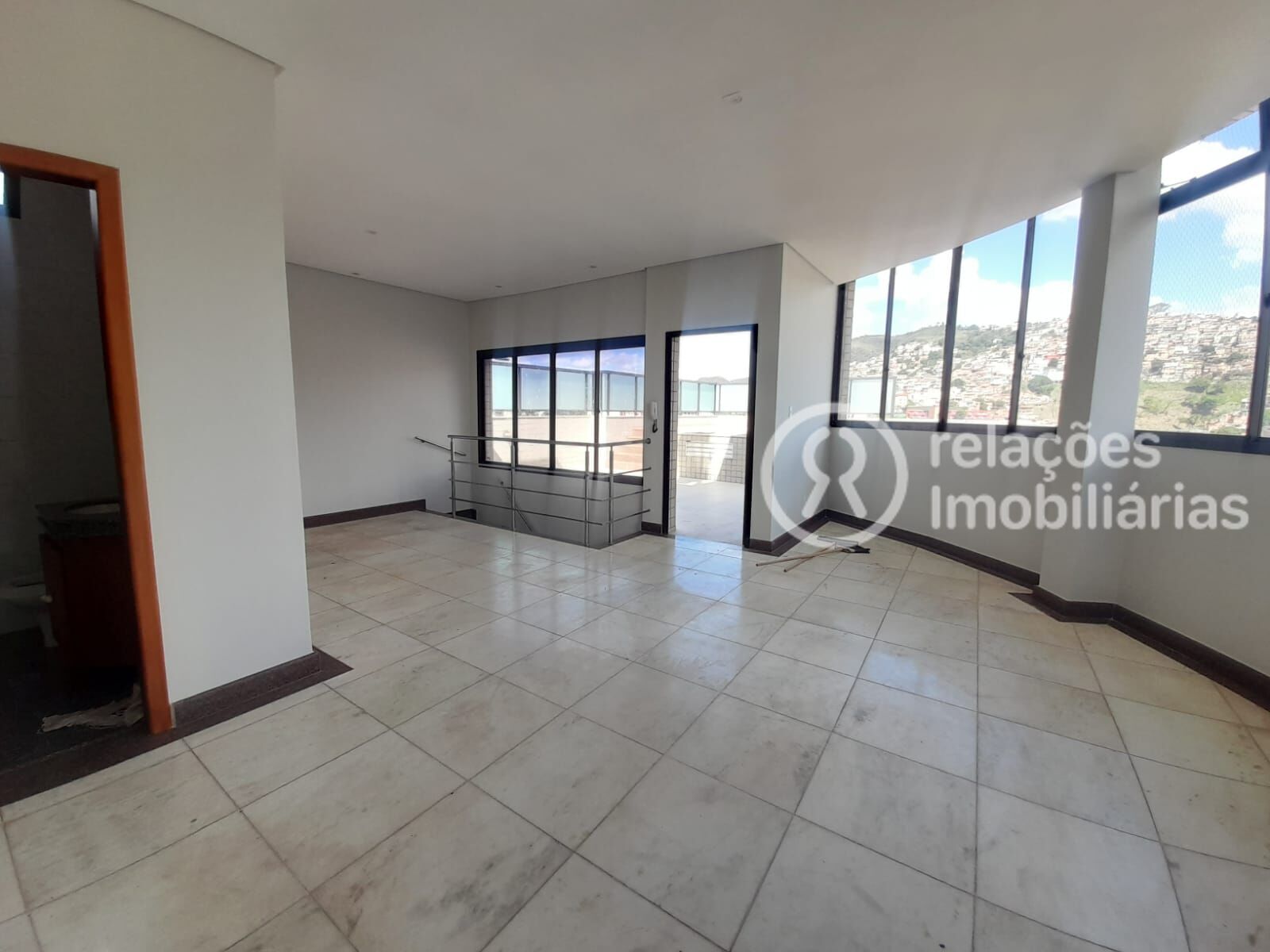 Cobertura para alugar com 4 quartos, 230m² - Foto 6