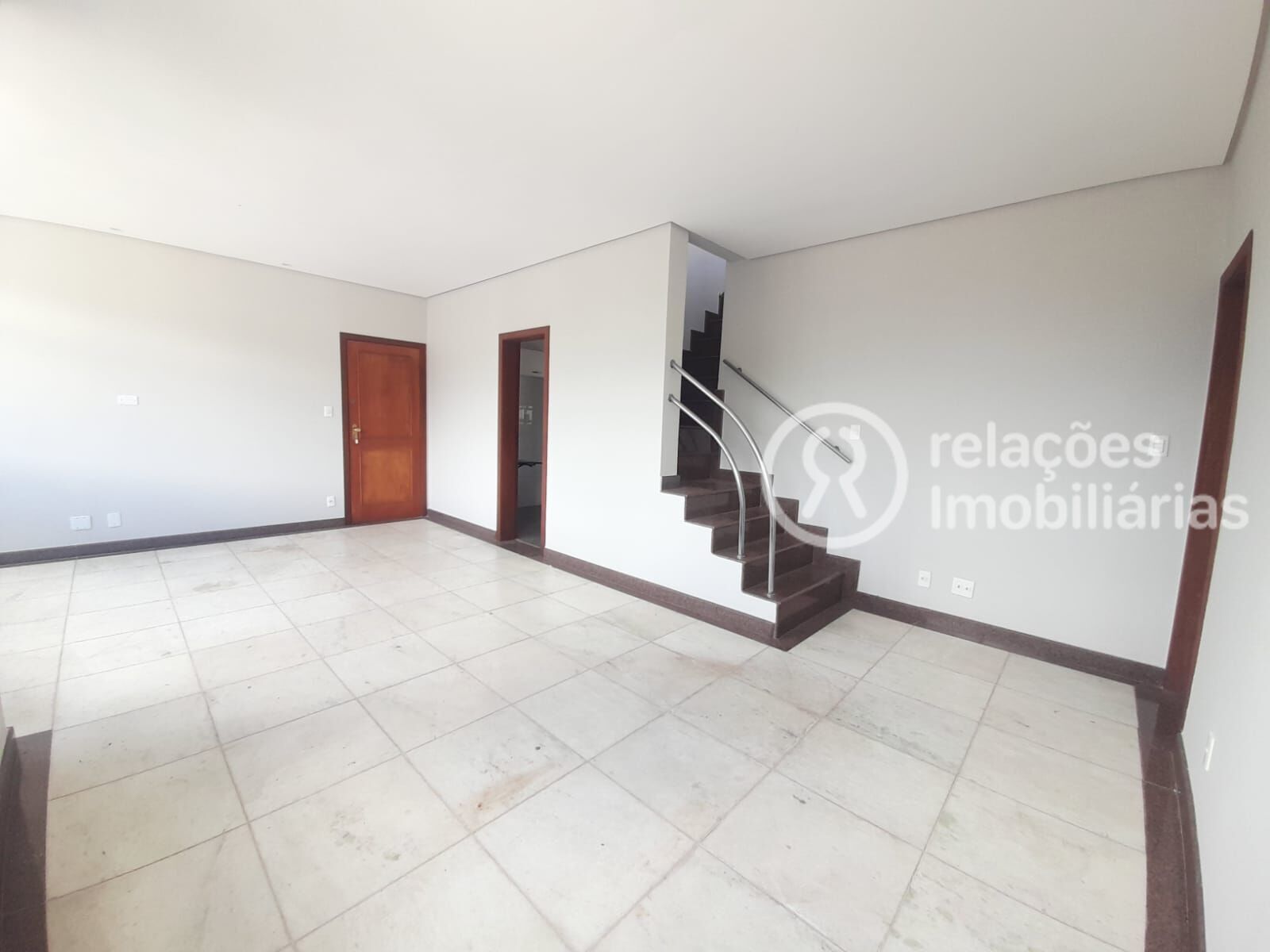 Cobertura para alugar com 4 quartos, 230m² - Foto 9