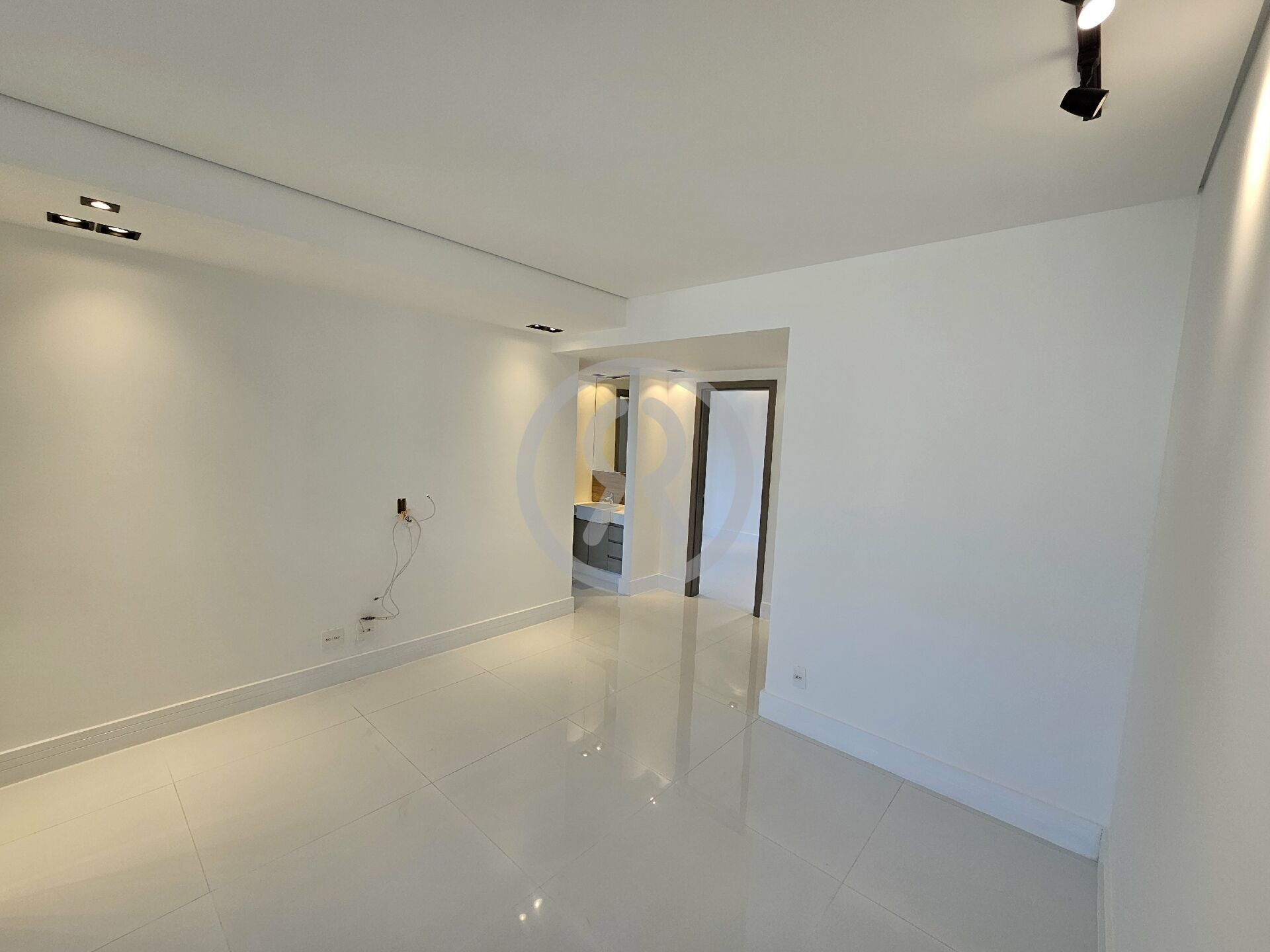 Apartamento à venda com 2 quartos, 73m² - Foto 15