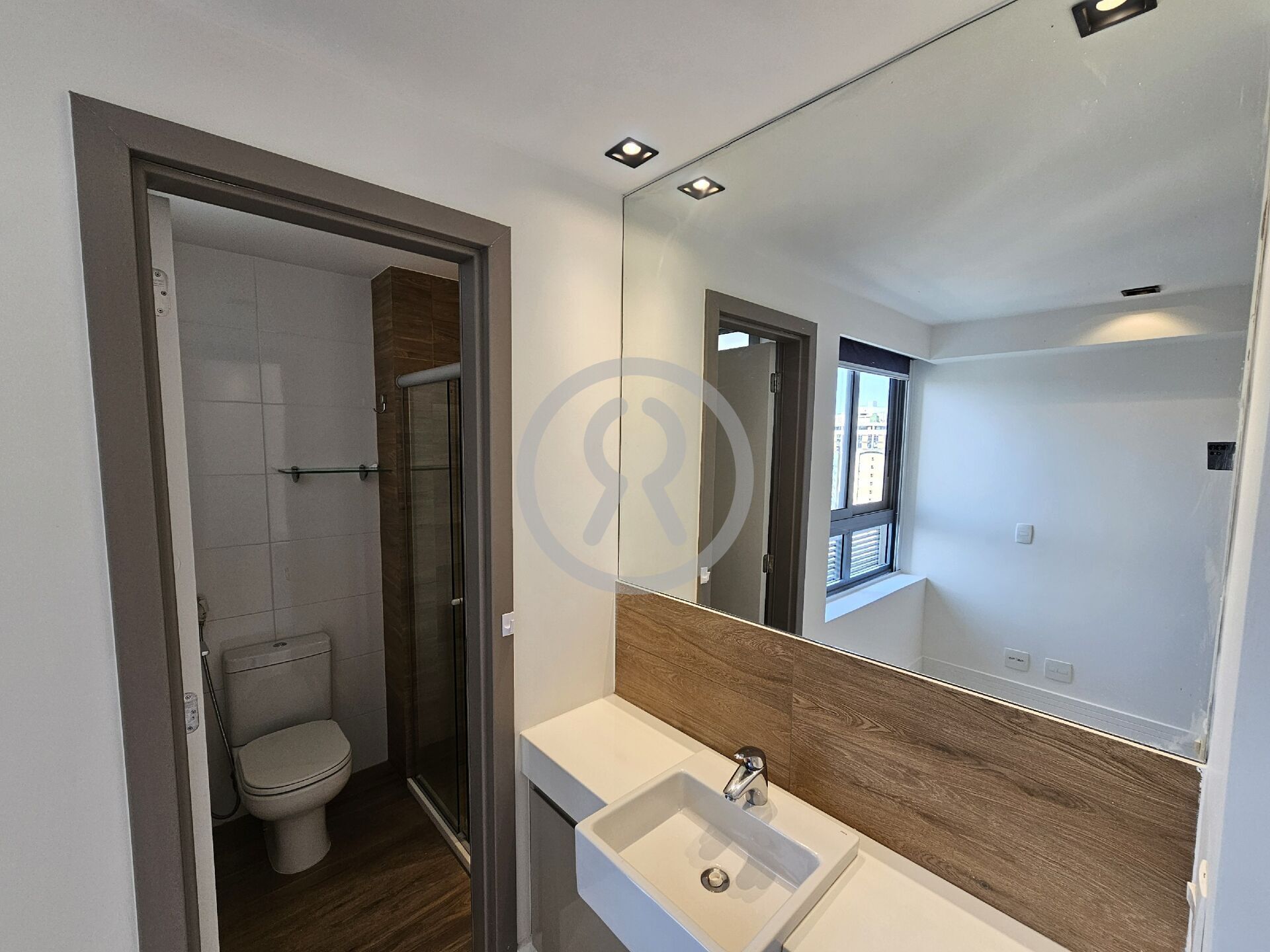 Apartamento à venda com 2 quartos, 73m² - Foto 33