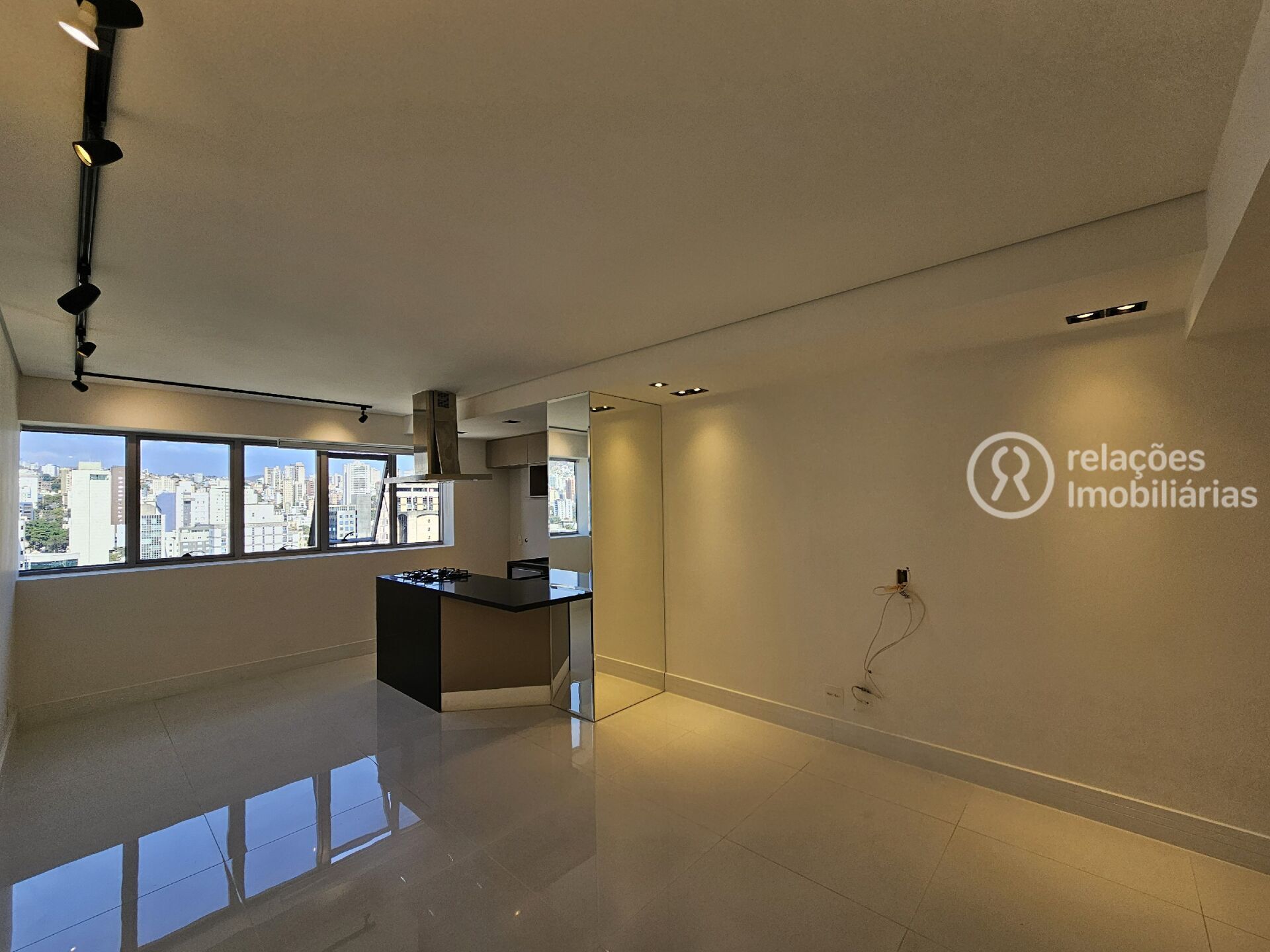 Apartamento à venda com 2 quartos, 73m² - Foto 9