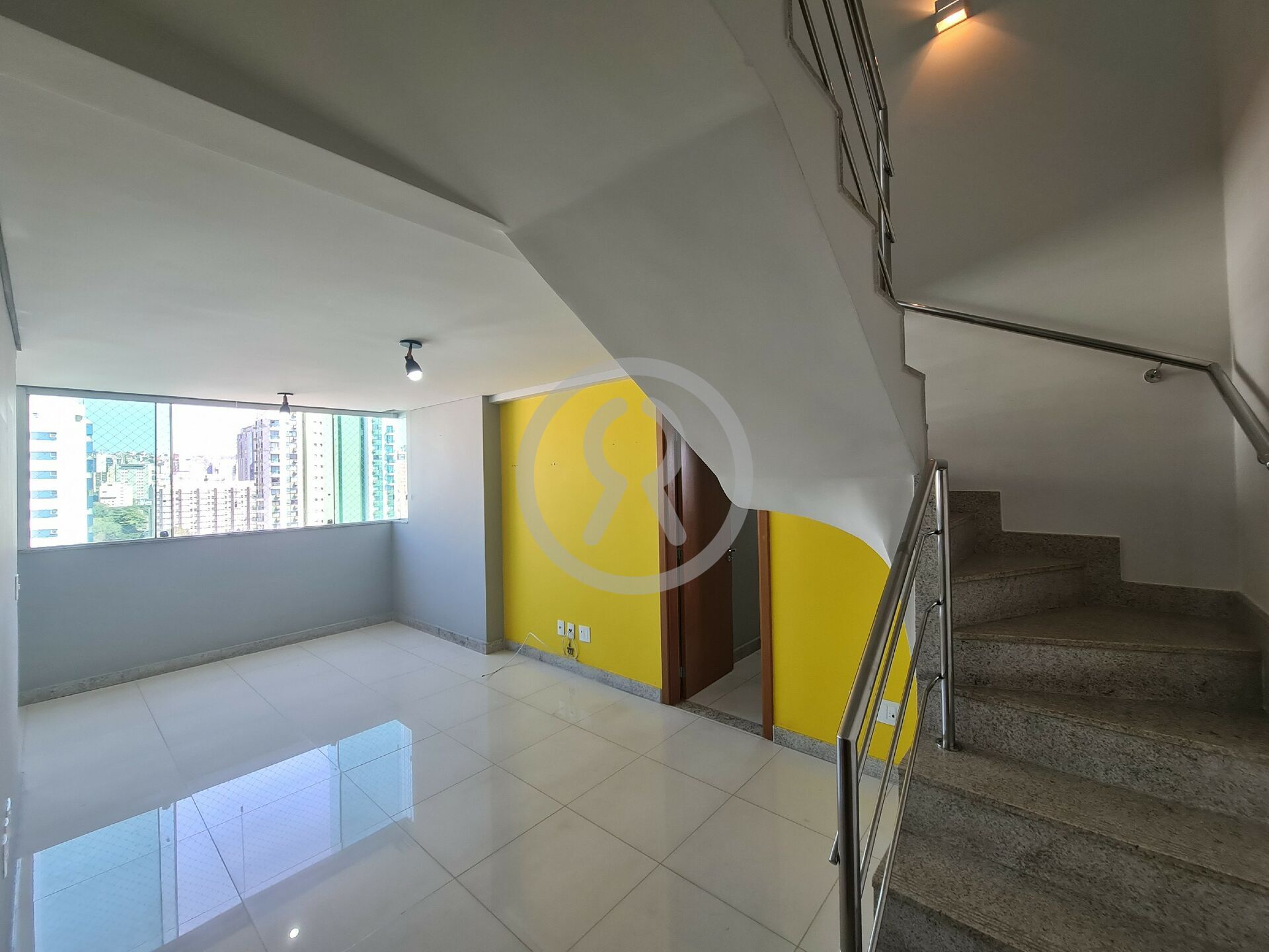 Cobertura para alugar com 3 quartos, 170m² - Foto 3