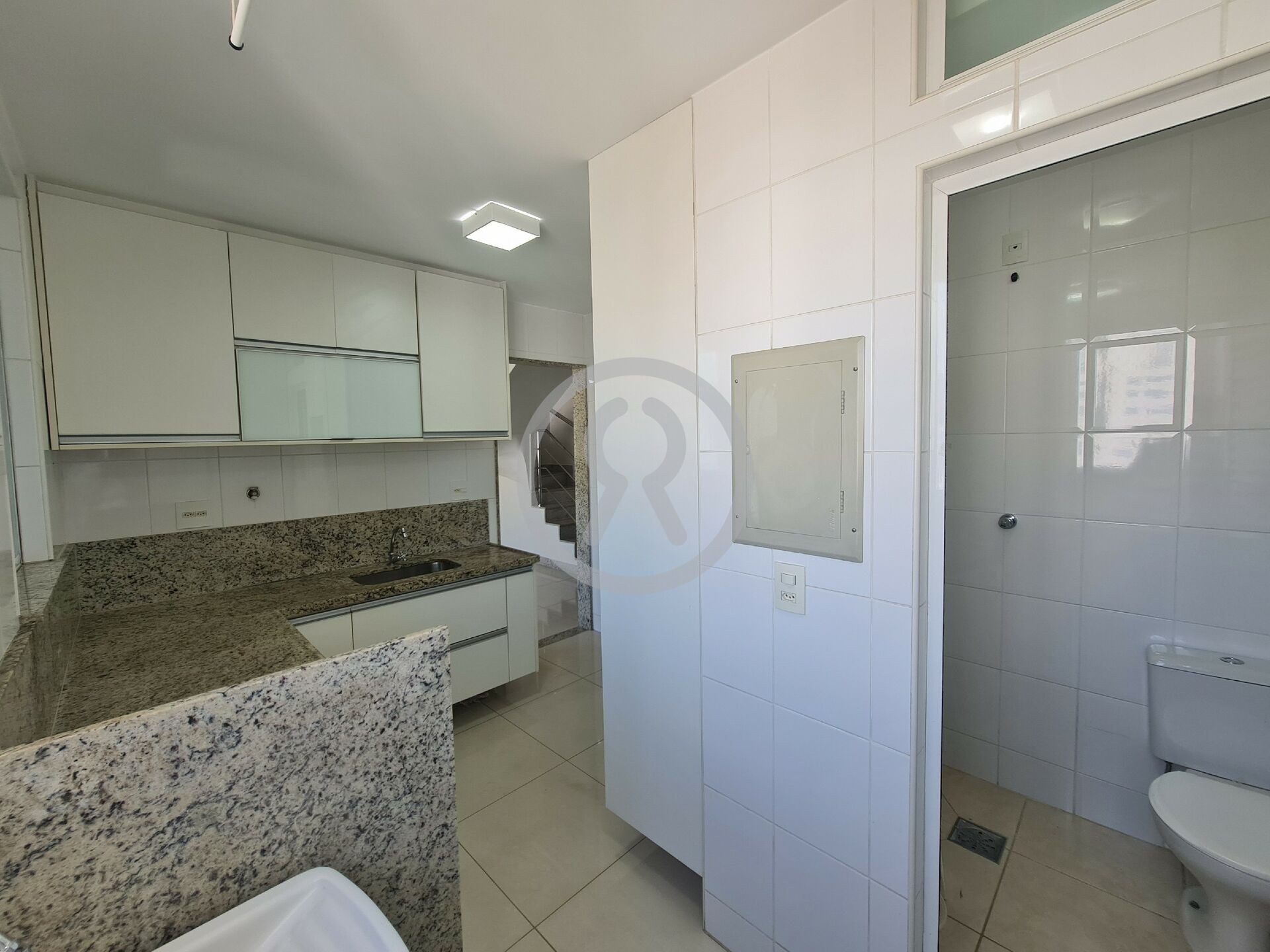 Cobertura para alugar com 3 quartos, 170m² - Foto 11