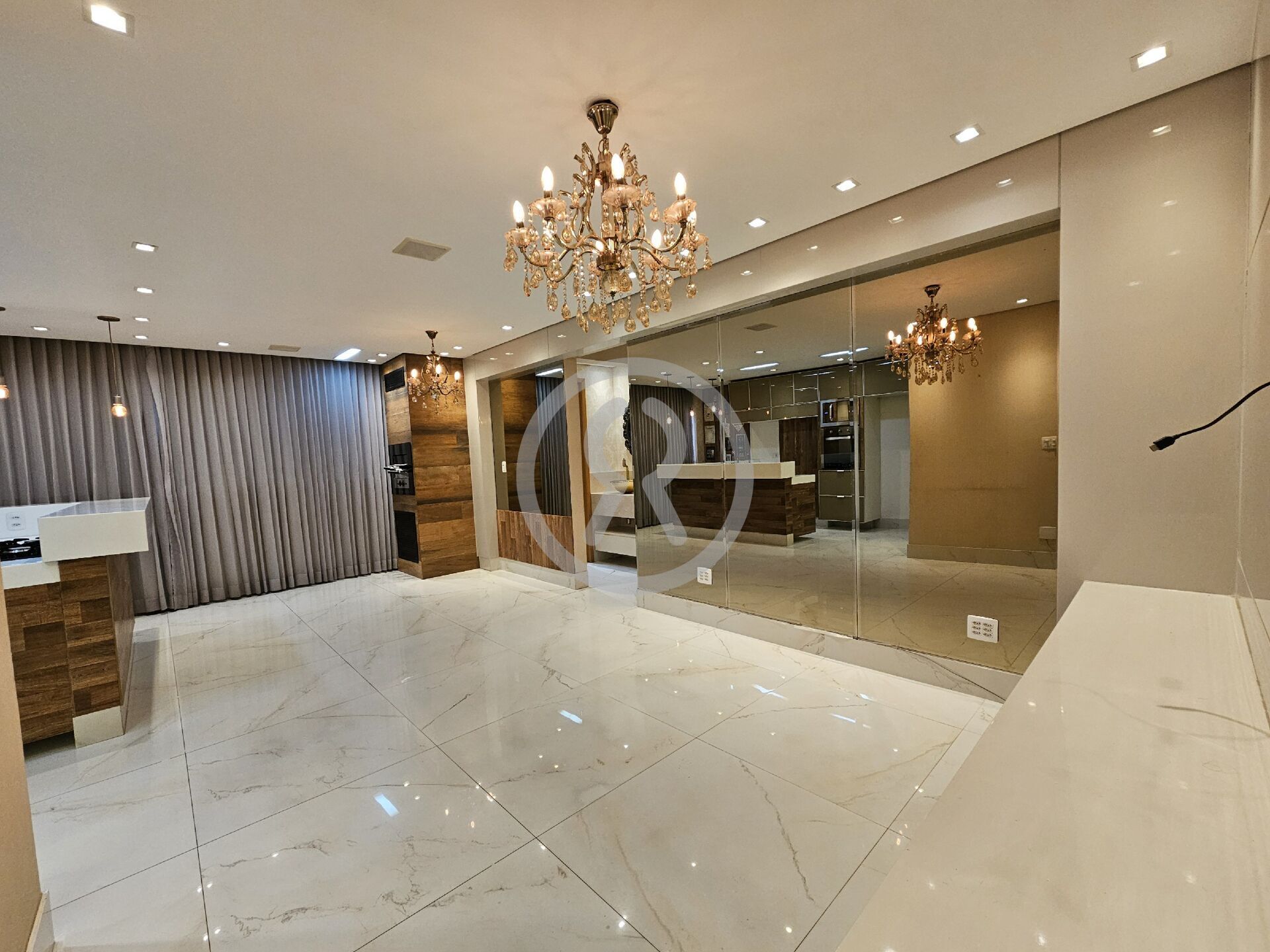 Apartamento à venda com 3 quartos, 75m² - Foto 1