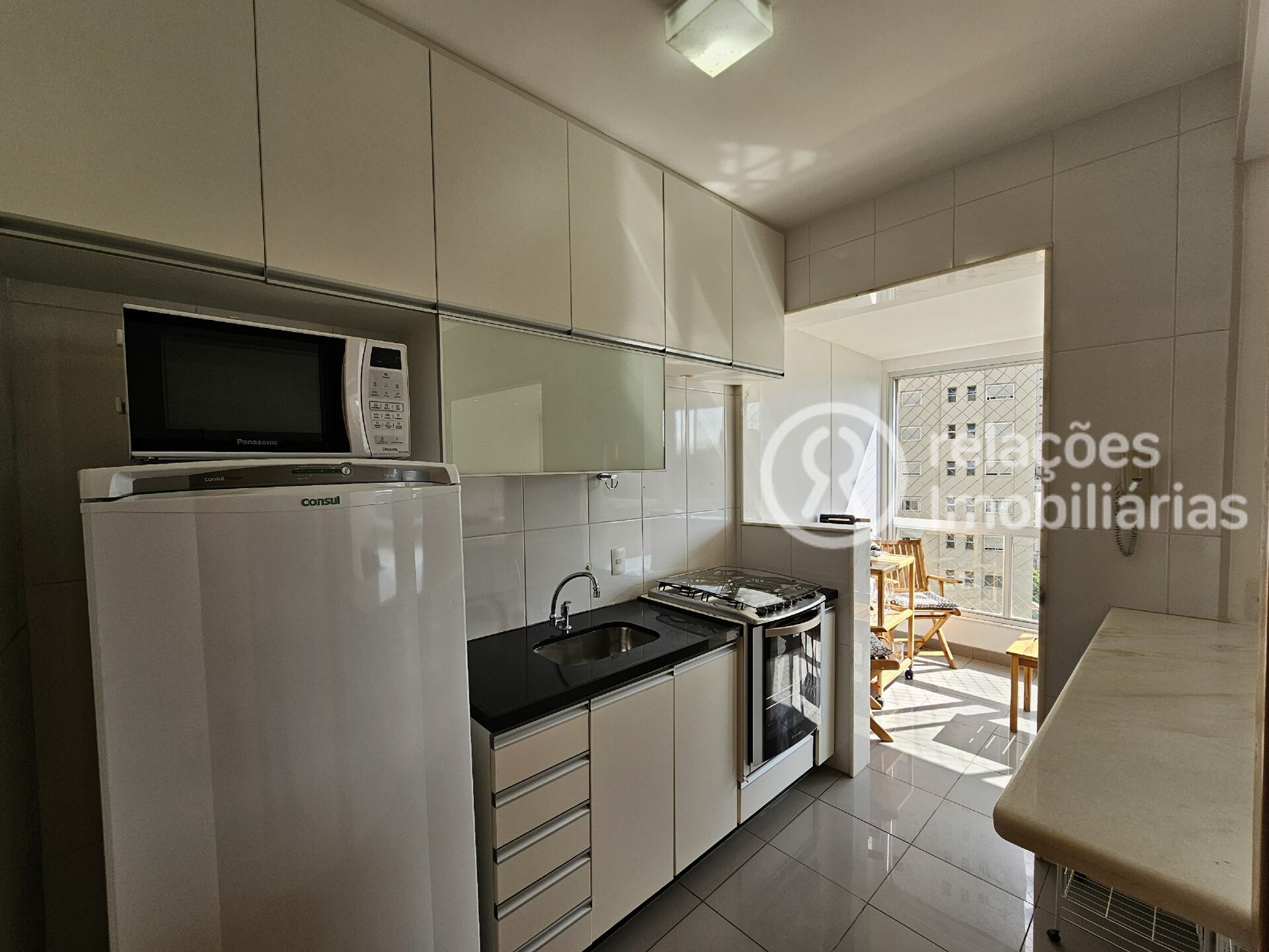 Apartamento para alugar com 2 quartos, 77m² - Foto 7