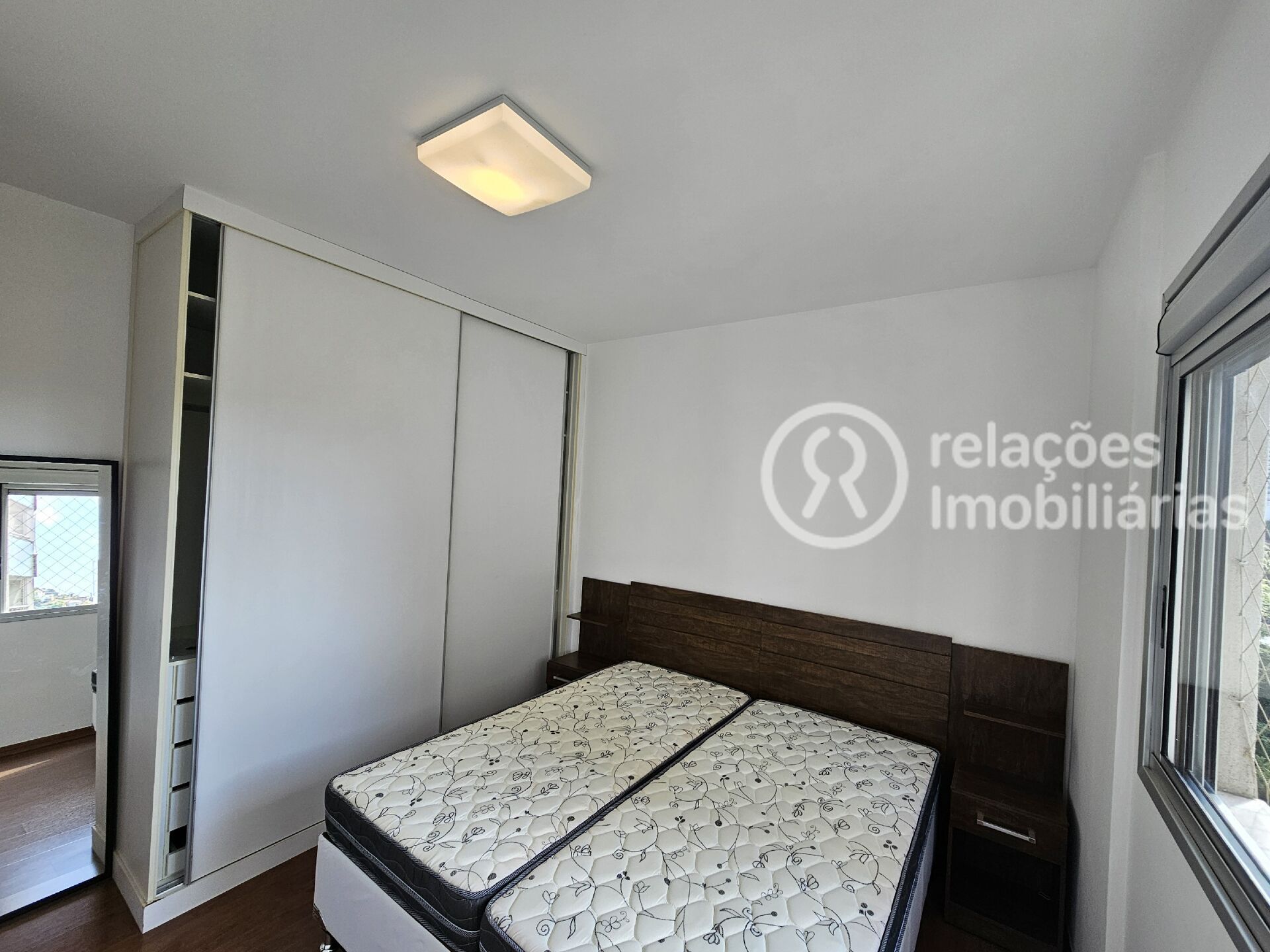 Apartamento para alugar com 2 quartos, 77m² - Foto 23