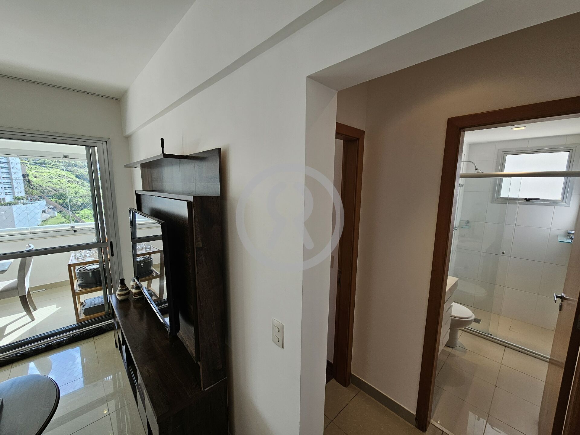 Apartamento para alugar com 2 quartos, 77m² - Foto 14