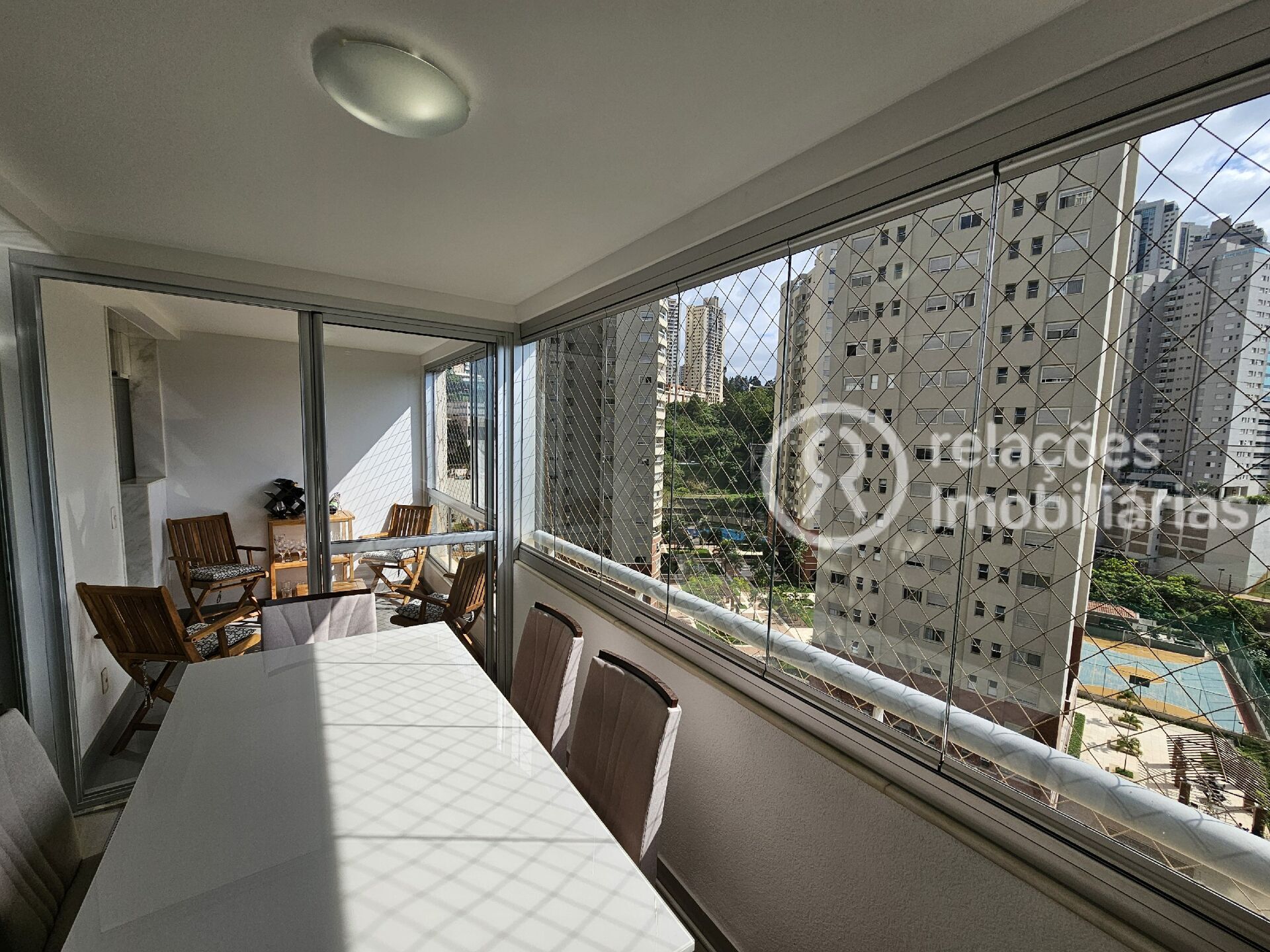 Apartamento para alugar com 2 quartos, 77m² - Foto 11