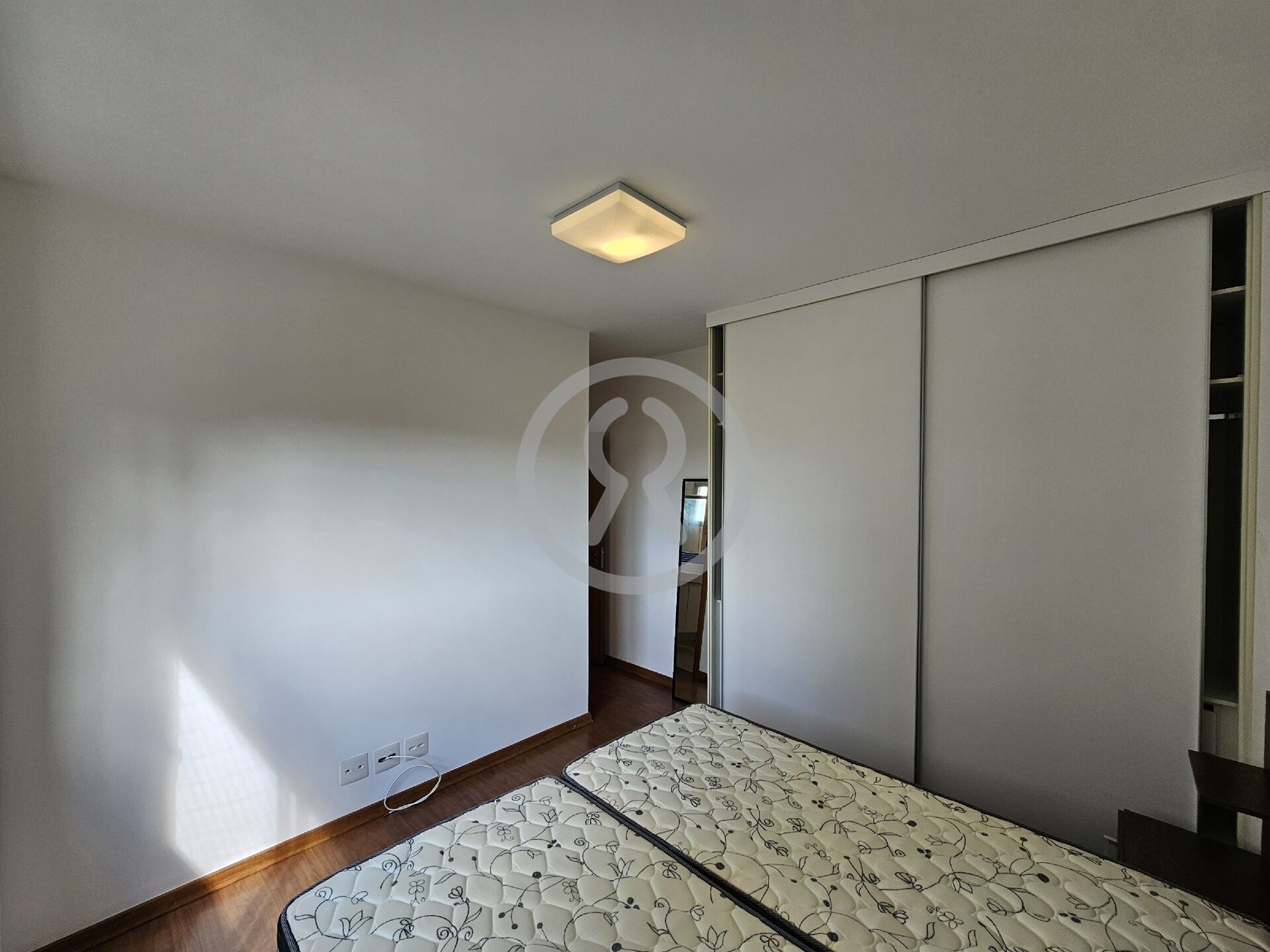 Apartamento para alugar com 2 quartos, 77m² - Foto 24