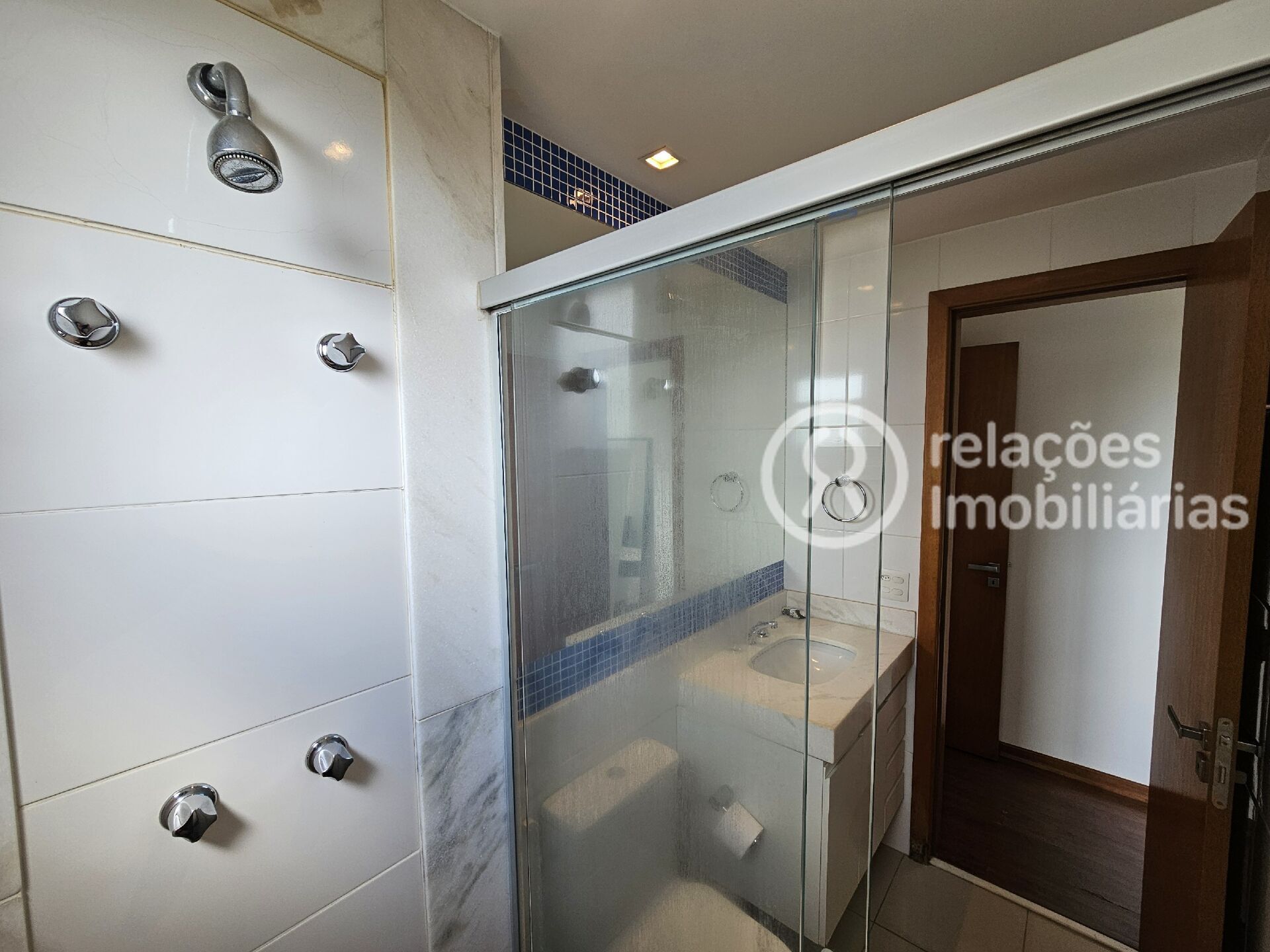 Apartamento para alugar com 2 quartos, 77m² - Foto 21